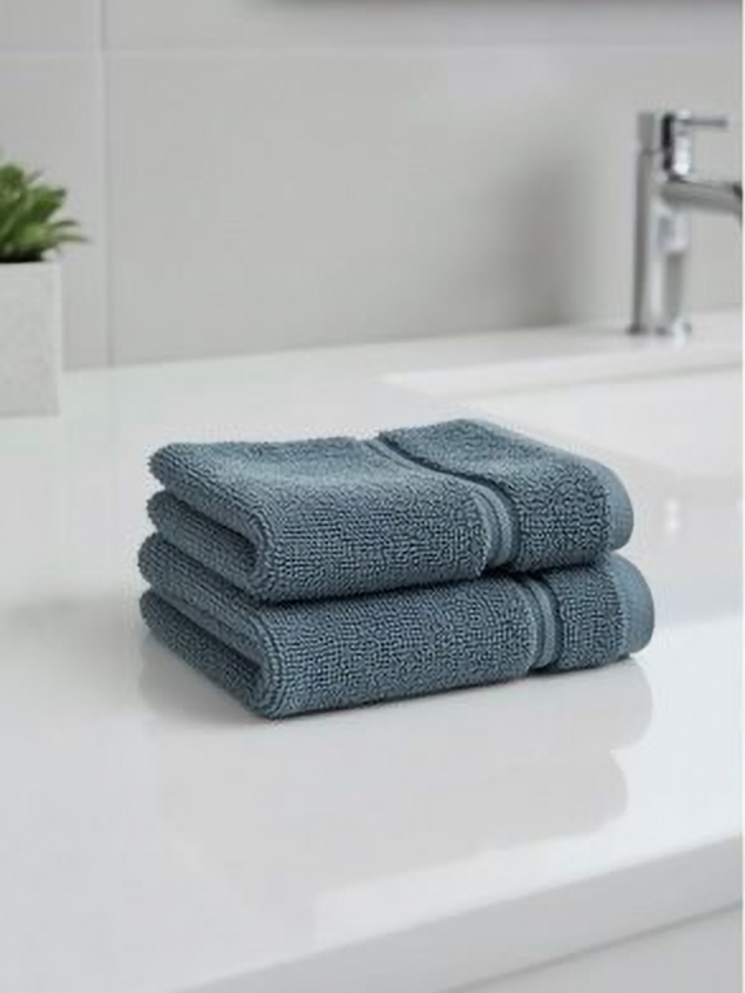 Triani Blue 2Pcs Pure-Bamboo High Absorbent Anti-Microbial Ultra Soft 450-GSM Hand Towels