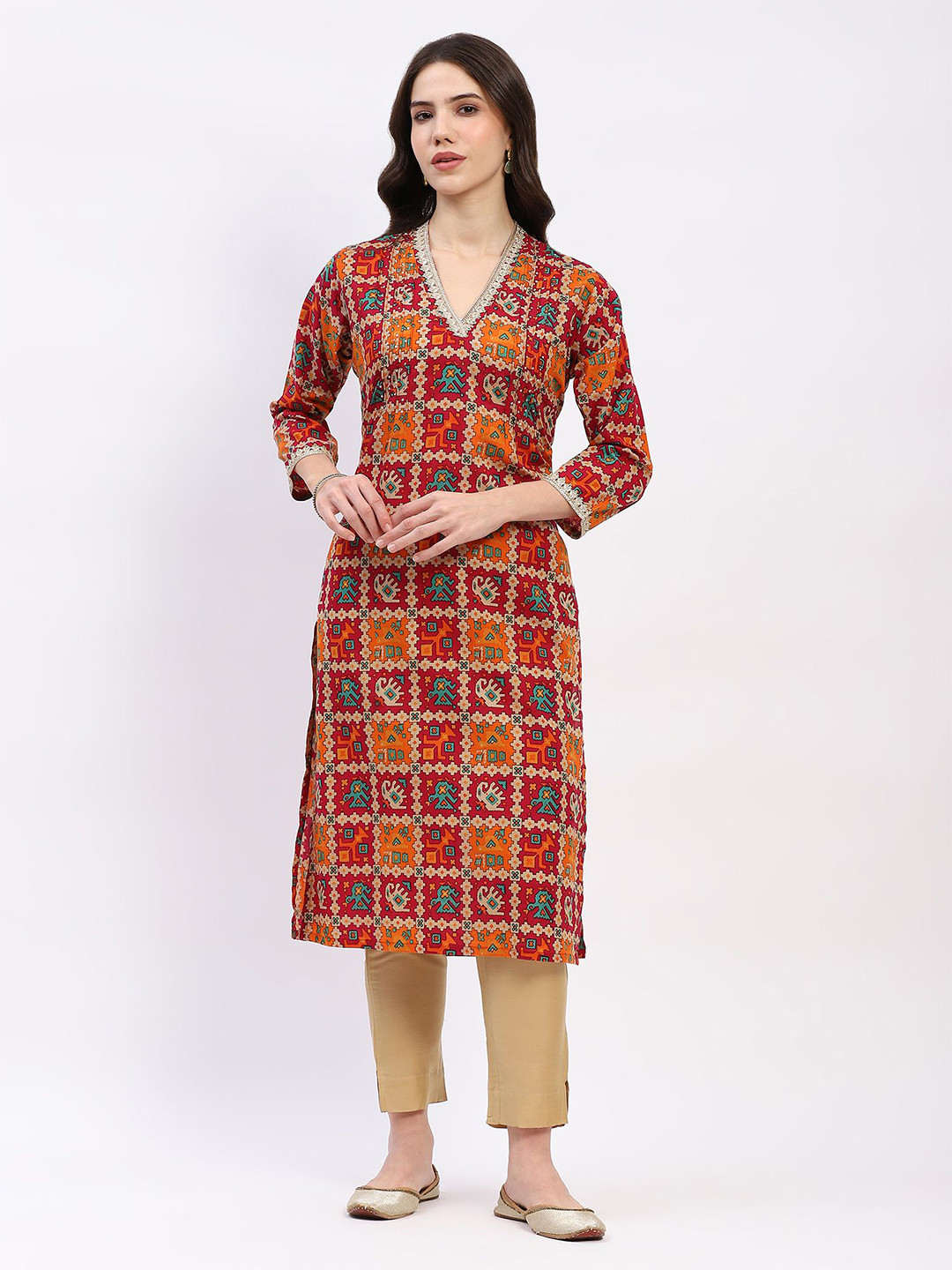 Me&I Geometric Printed V-Neck Zari Cotton Straight Kurta