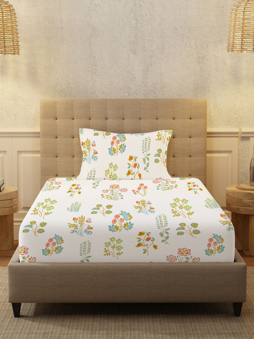 URBAN SPACE White & Blue Floral 200 TC Cotton Single Bedsheet Set 1.47 m x 2.28 m