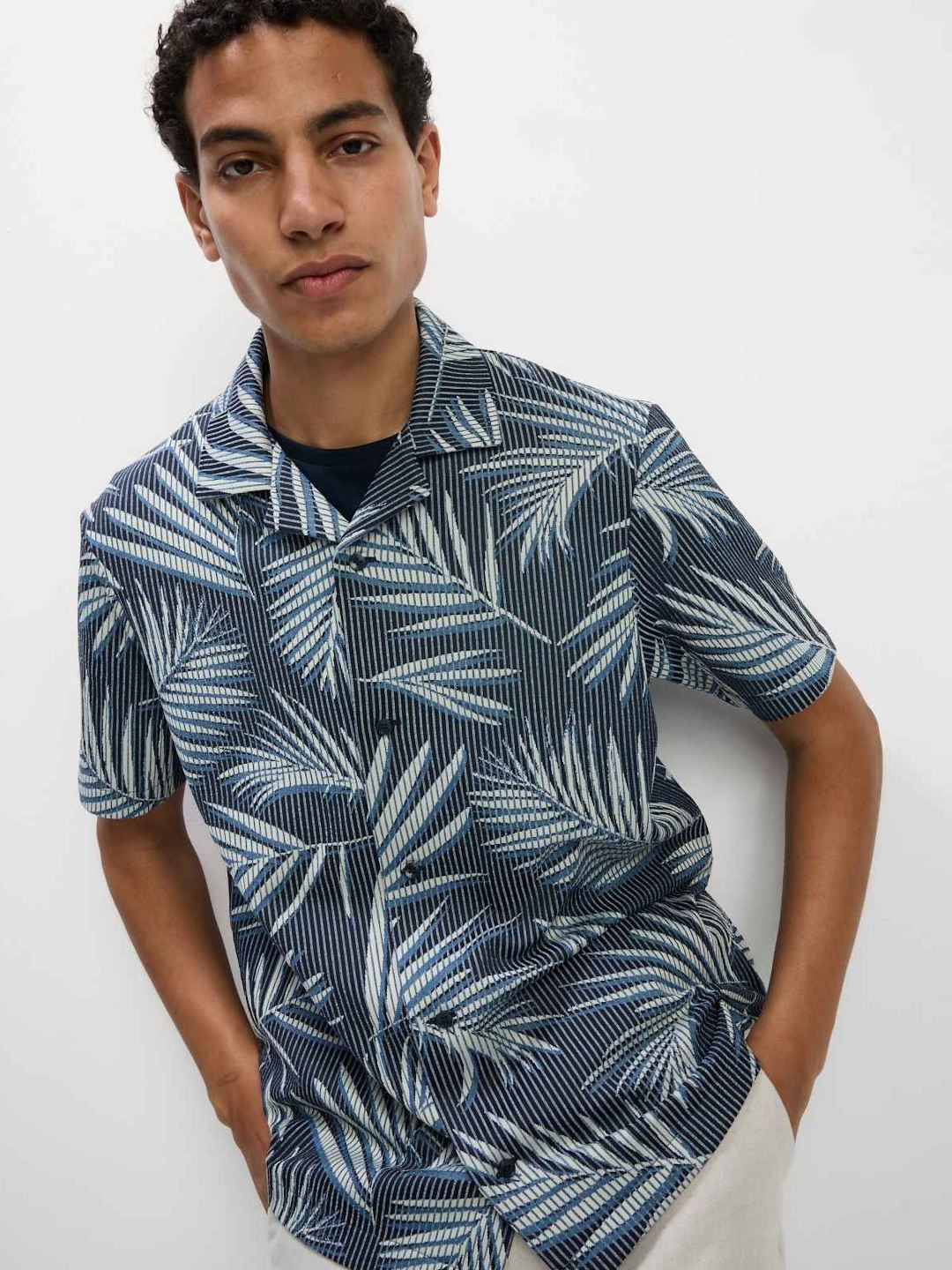 Marks & Spencer Men Plain Leaf Printed Jacquard Casual Shirt