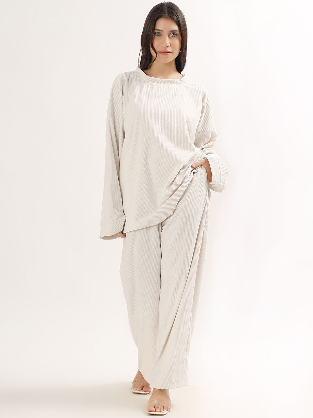 PELLE LUXUR Pure Cotton Long Sleeves T-Shirt With Trousers