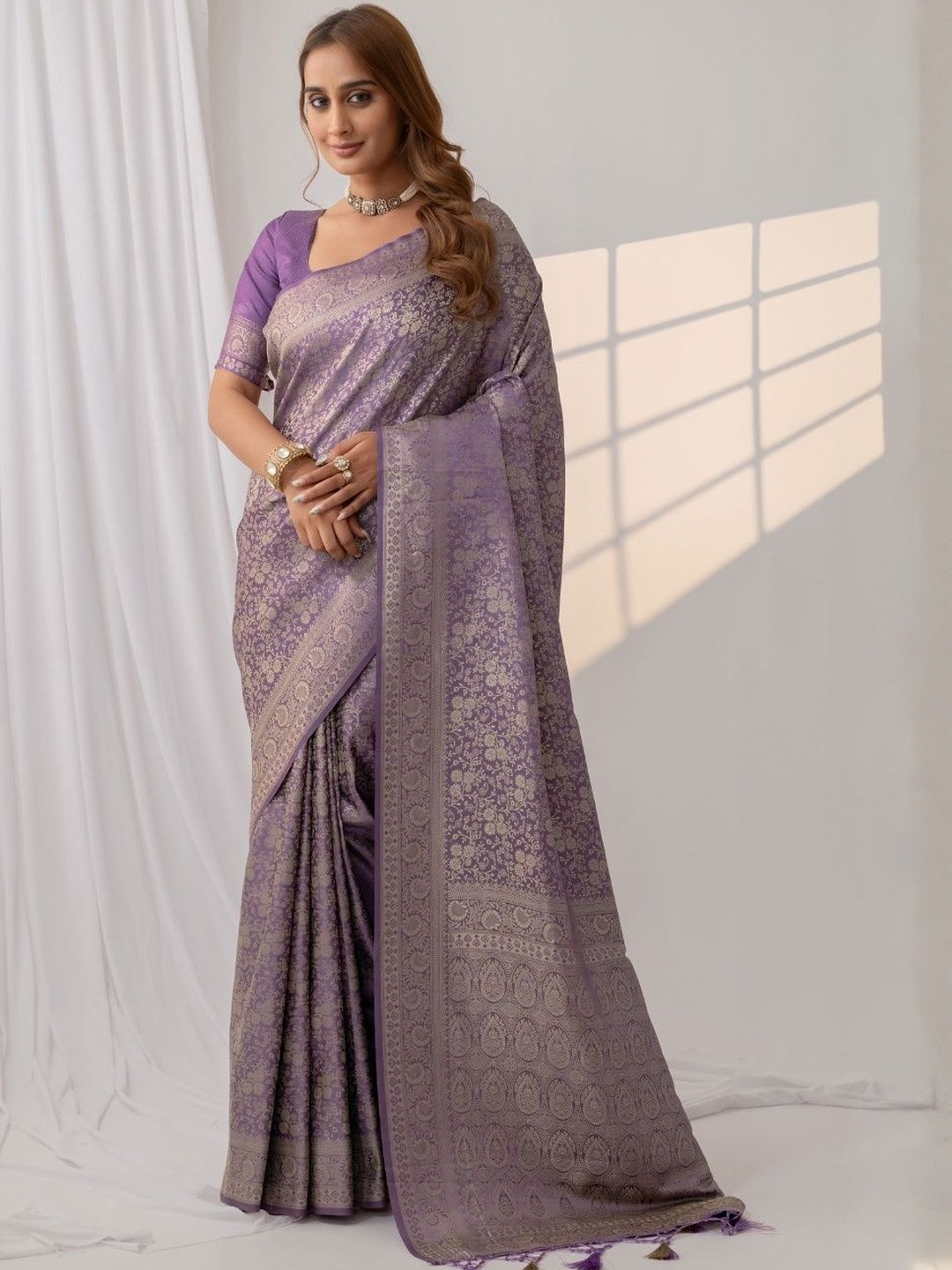 VARYAM Ethnic Motifs Woven Design Zari Satin Banarasi Saree