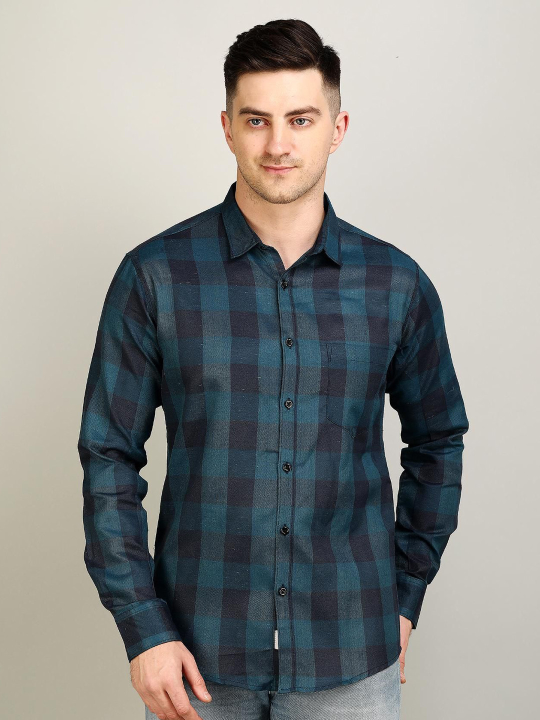 Apuesto Men India Slim Fit Buffalo Checked Spread Collar Cotton Casual Shirt