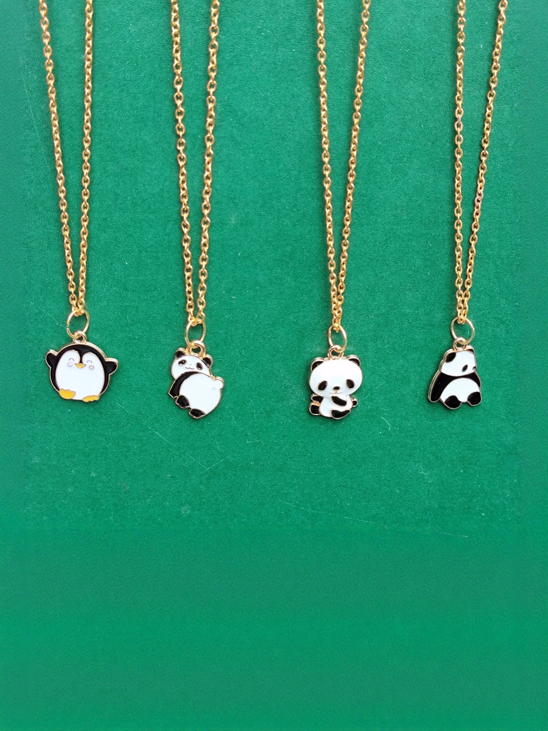 Amit Fashion Unisex Set Of 4 Minimal Chains