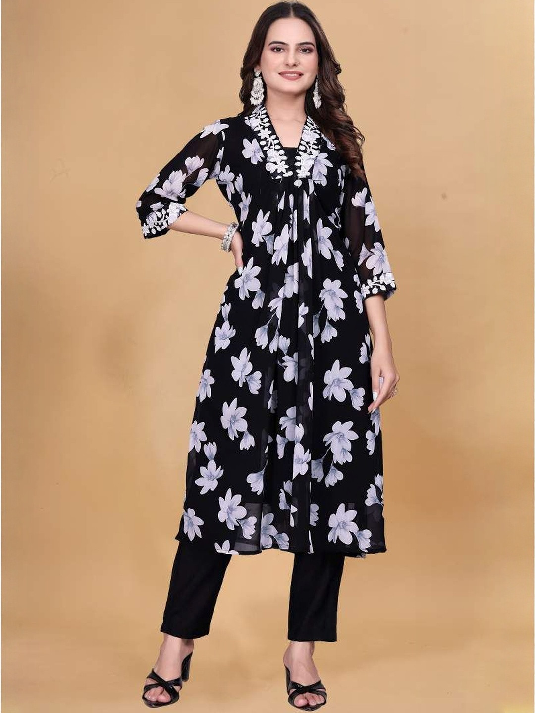 Zanies Floral Printed V-Neck Thread Work Georgette A-Line Kurta With Trousers
