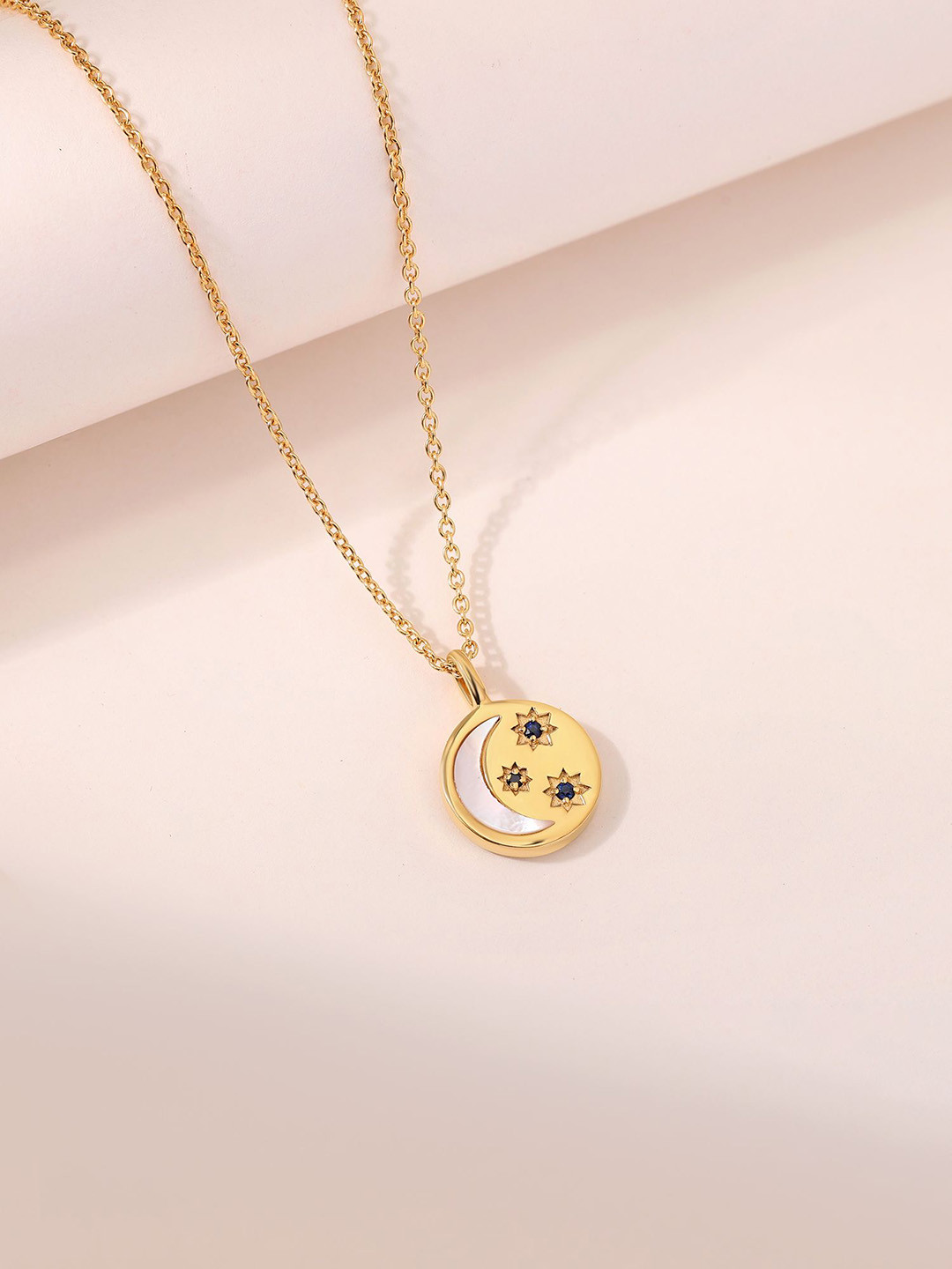 Ornate Jewels 925 Silver 18k Gold Plated Natural Mother Of Pearl Smiley Pendant With Chain