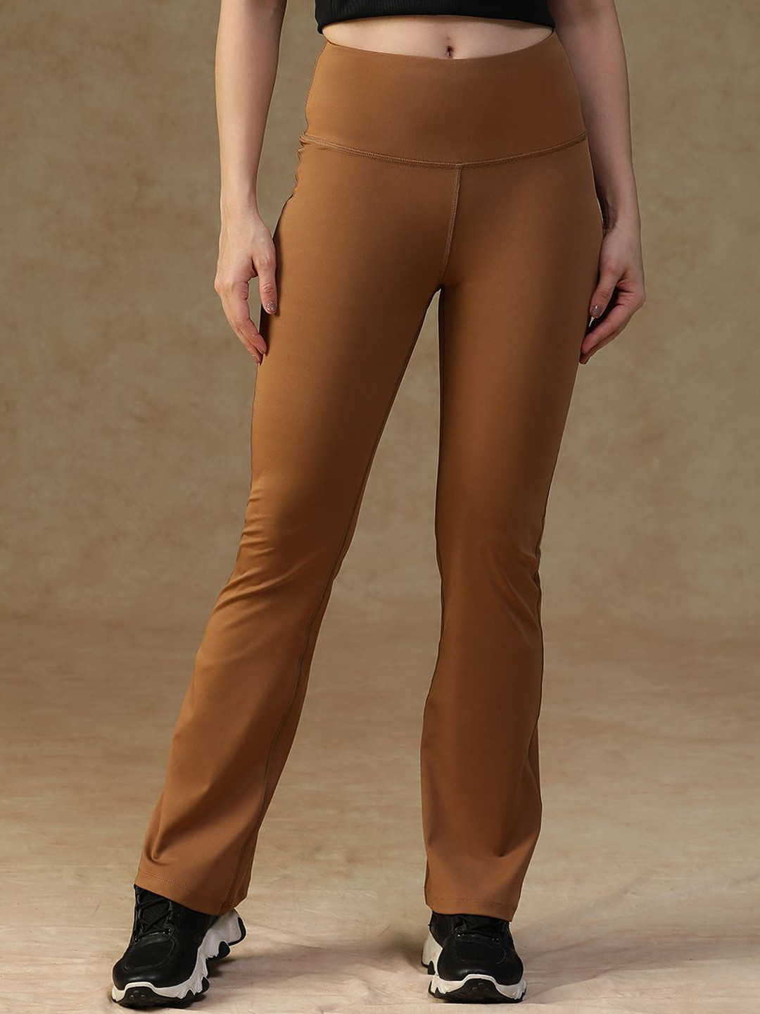 ATHLISIS Women Ribbed Flared Yoga Pants