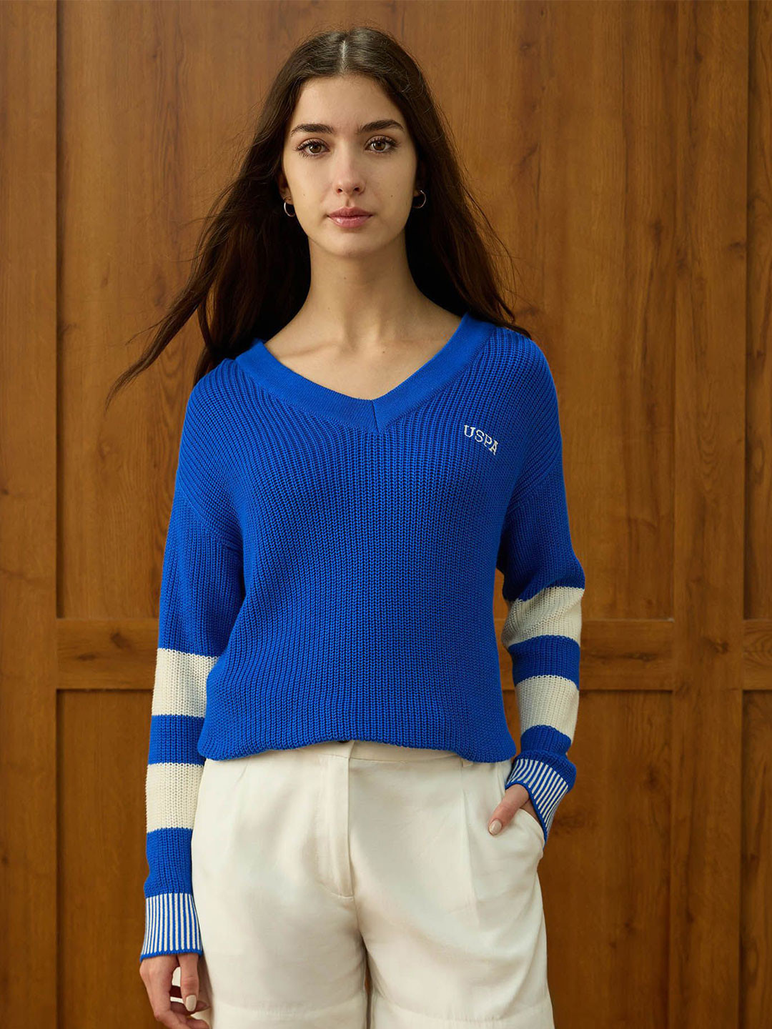 U.S. Polo Assn. Women Women Solid V Neck Full Sleeves Drop Shoulder Fit Pullover Sweaters