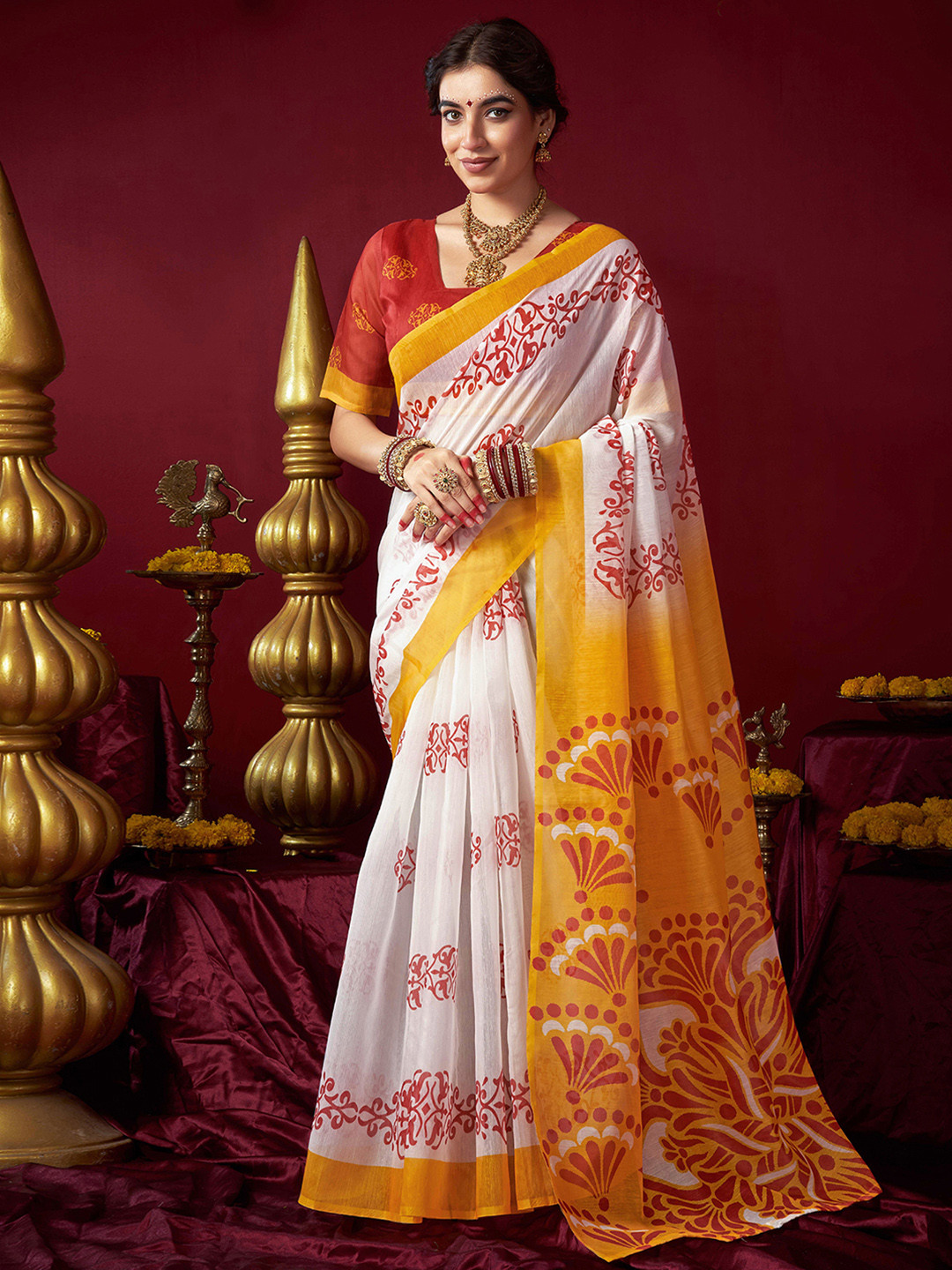 KALINI Ethnic Motifs Laal Paar Saree
