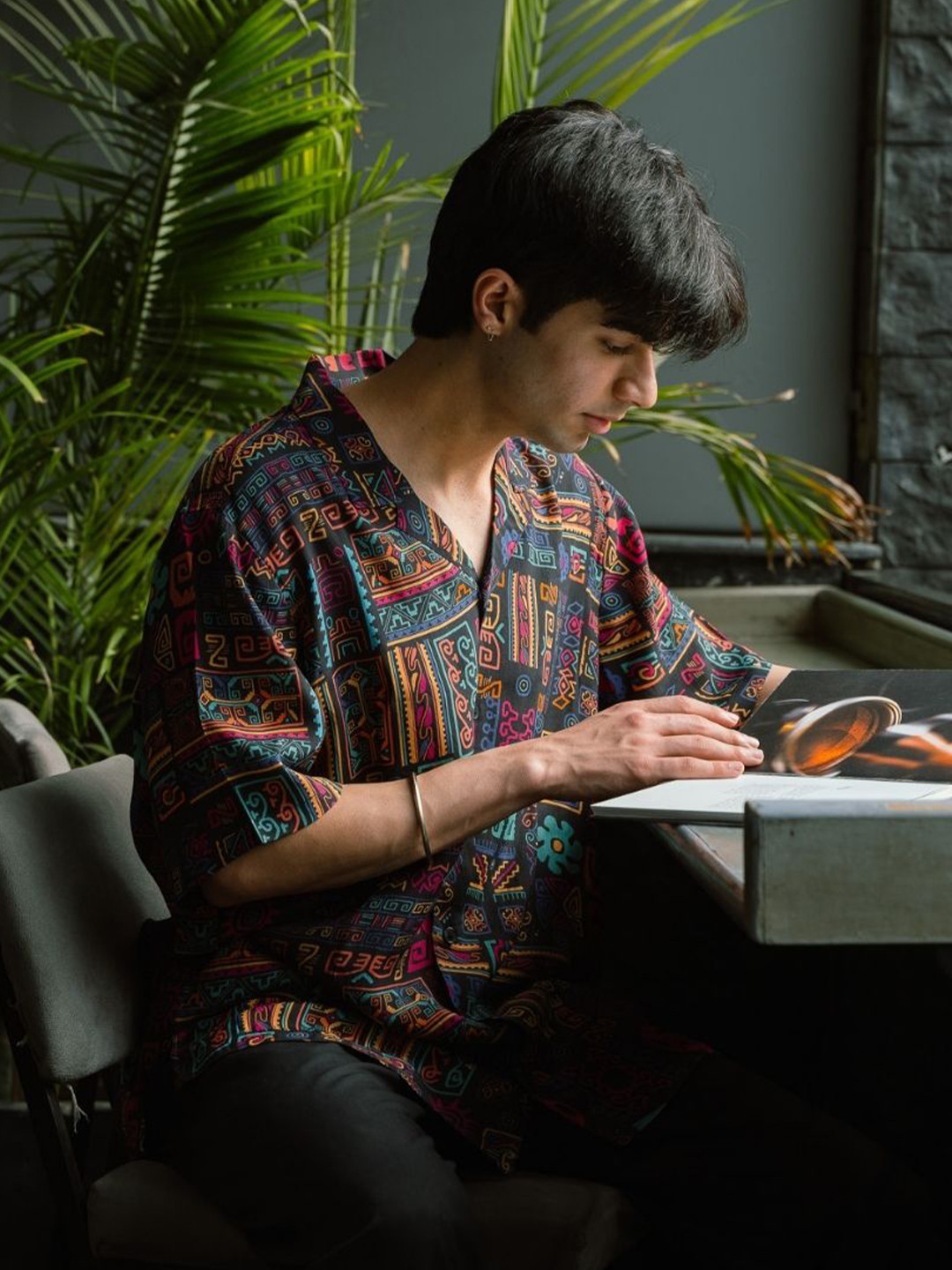 QB MEN Classic Oversized Fit Abstract Printed Cuban Collar Cotton Casual Shirt