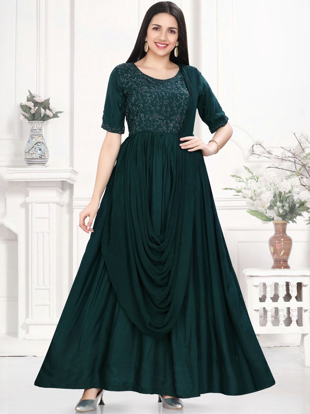 GREAT OUTFITS Women Green Poly Chiffon  Kurtis