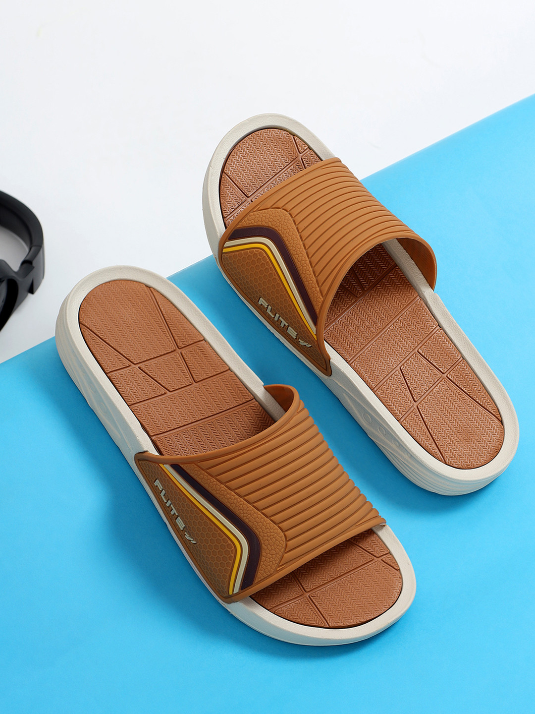 FLITE Men Rubber Sliders