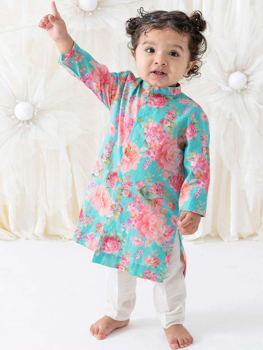 Tiber Taber Boy Blue La Vie En Rose Kurta Set