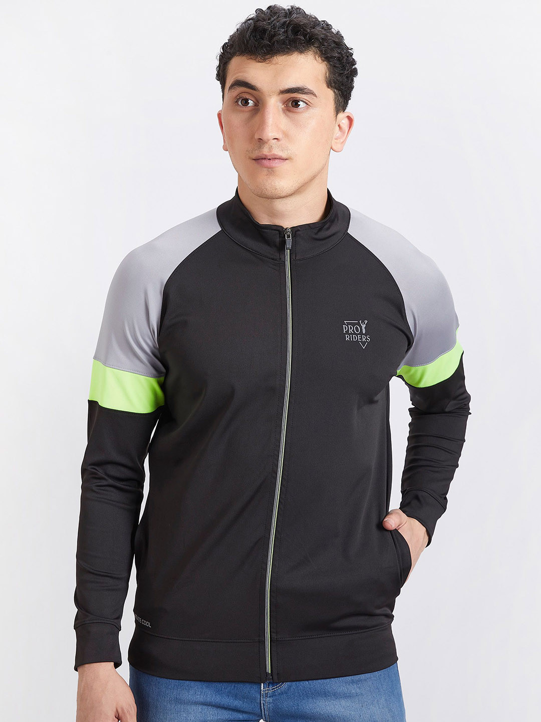 PRORIDERS Colourblocked Lightweight Outdoor Sporty Jacket with Patchwork