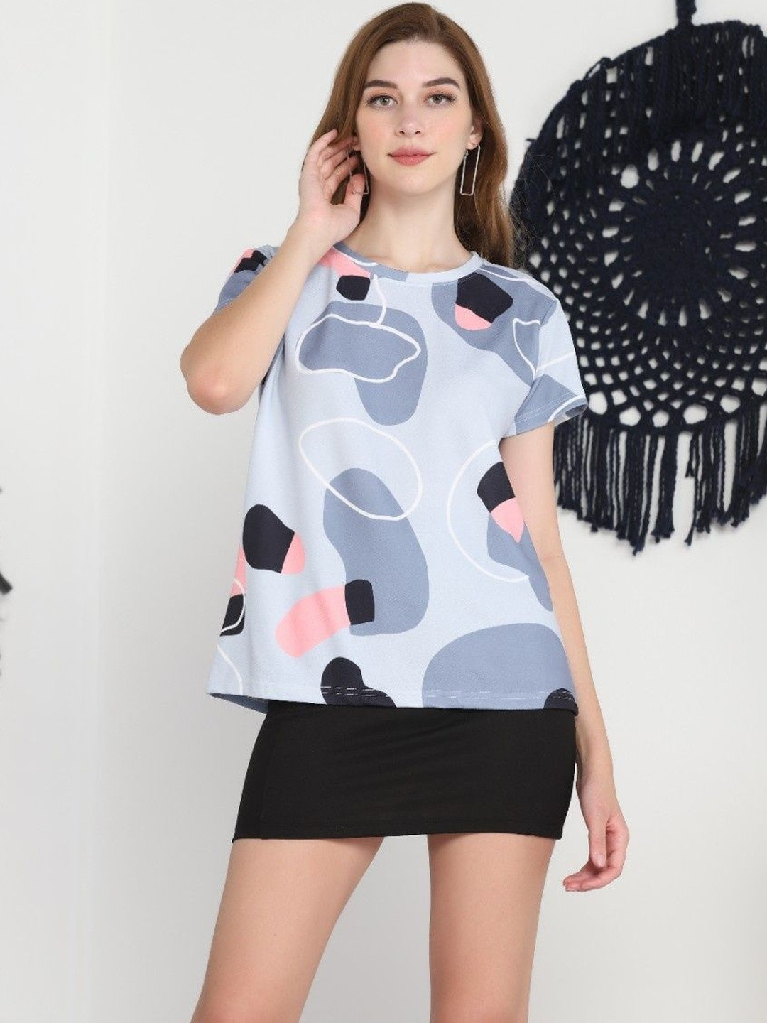 SZN Women Grey Geometric  Tops