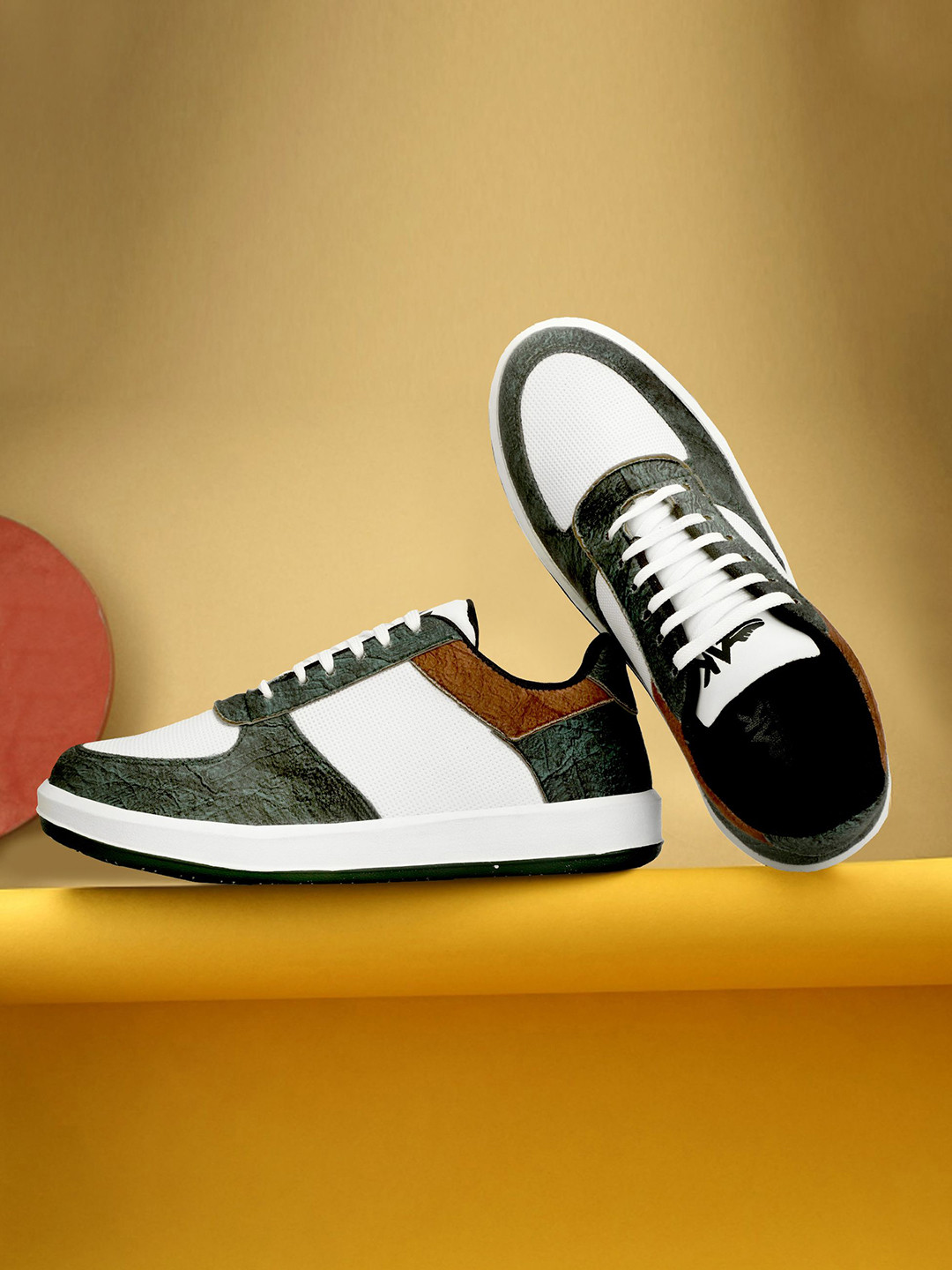 Arber Kenton Men Colourblocked Sneakers