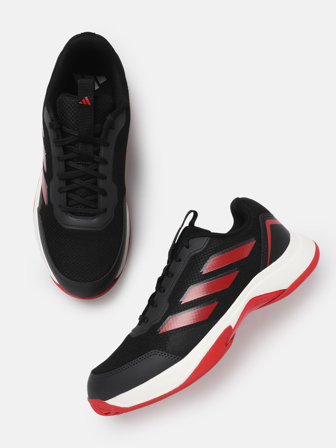 ADIDAS Unisex TENNIS WIZ Tennis Shoes