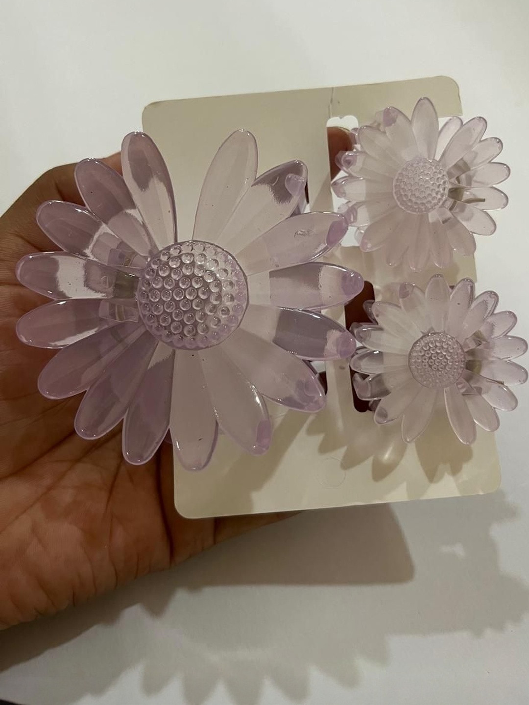 Beauty Flow Women Multi Plastic  Claw Clip