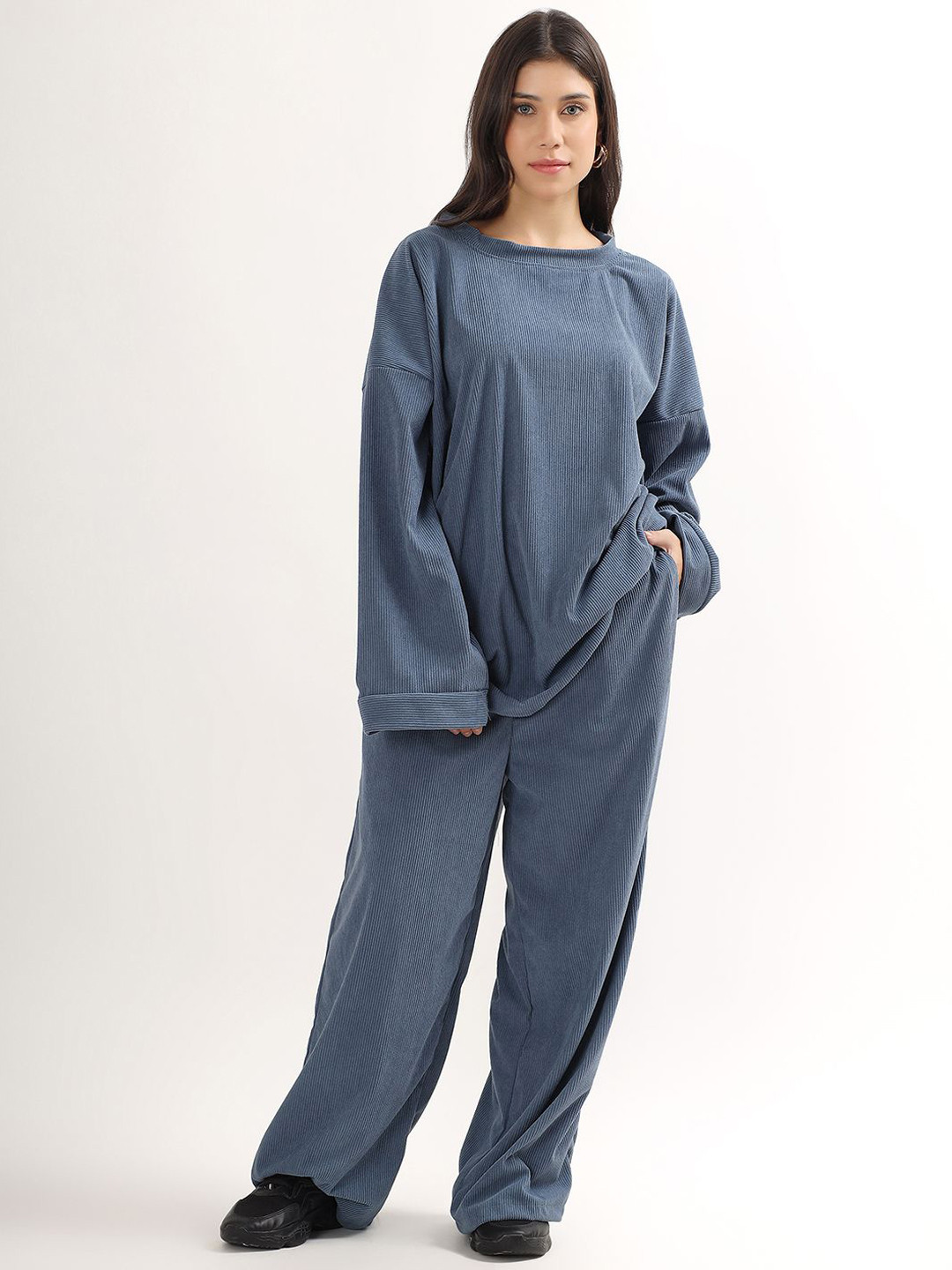 PELLE LUXUR Pure Cotton Long Sleeves T-Shirt With Trousers