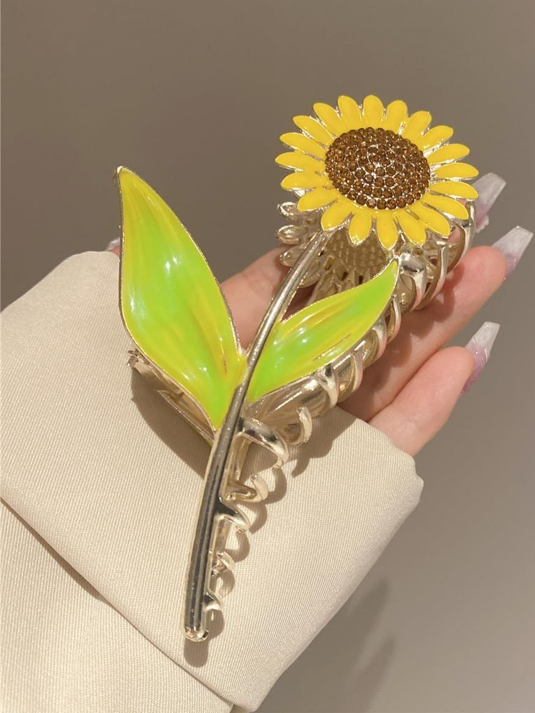 Beauty Flow Women Embellished Sunflower Design Claw Clip
