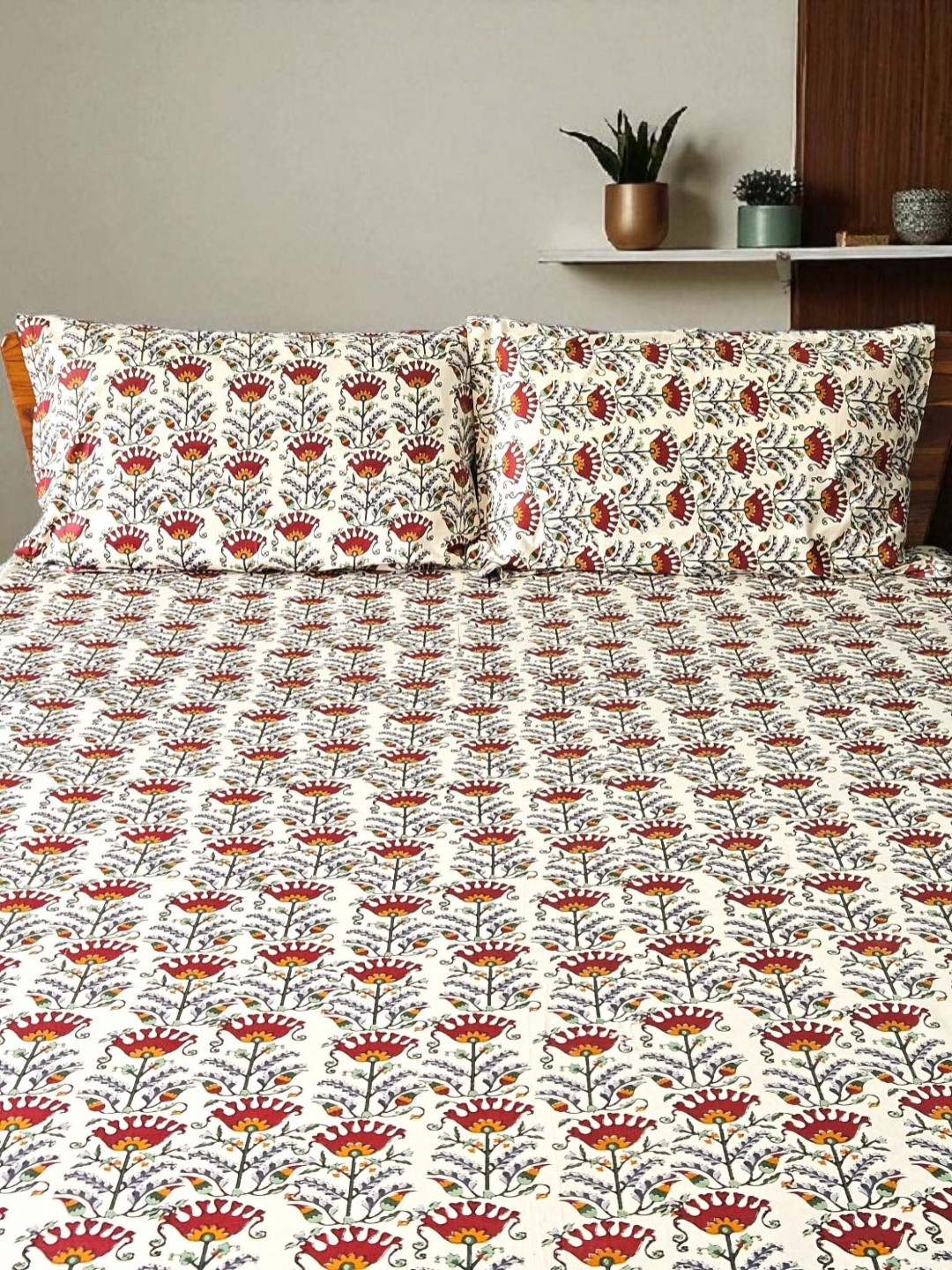 Feels Like Home Red & White Ethnic Motifs 220 TC Bedsheet Set 2.74 m x 2.74 m