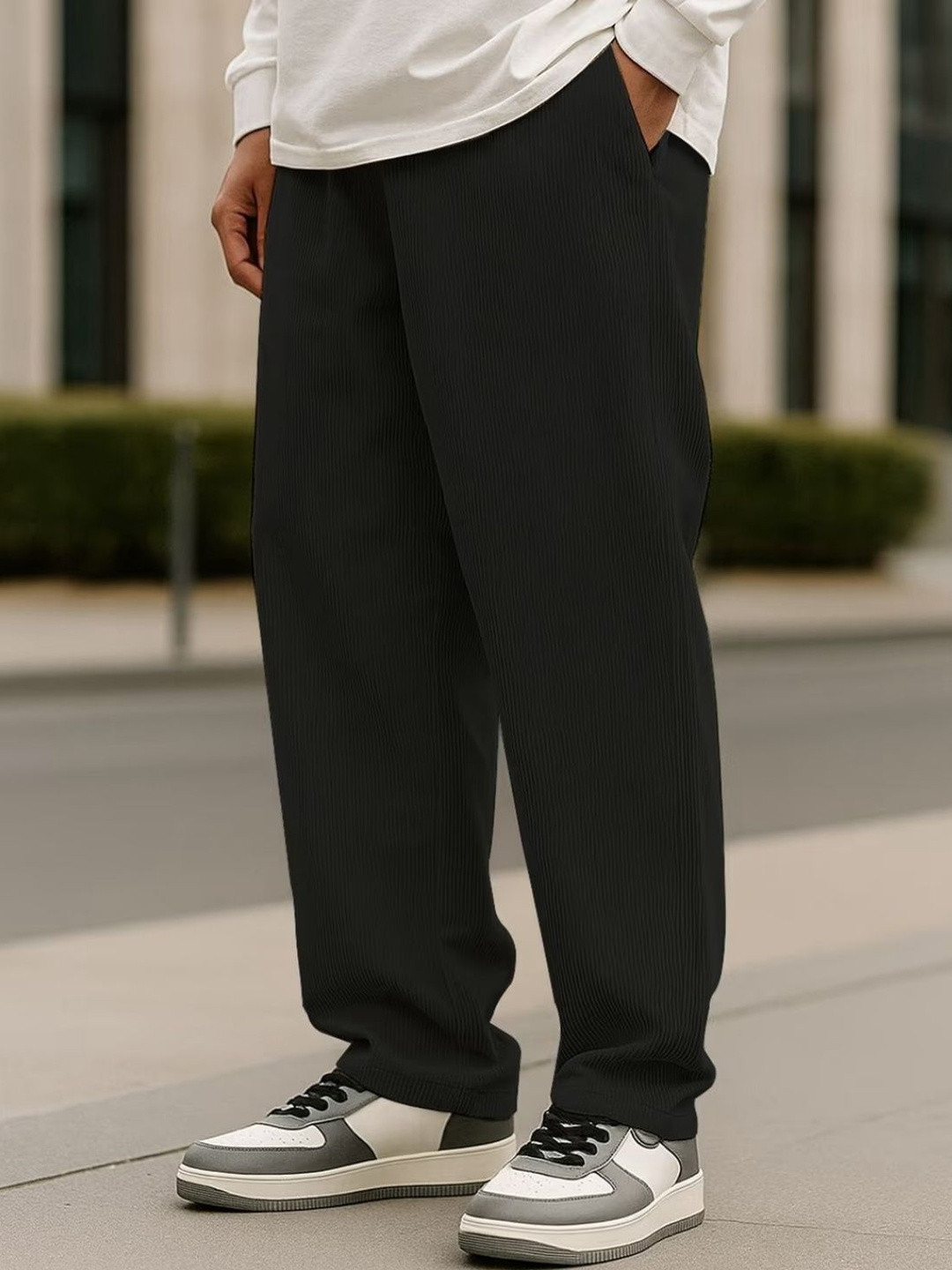 Moda Rapido Men Solid Mid Rise Relaxed Fit Trousers