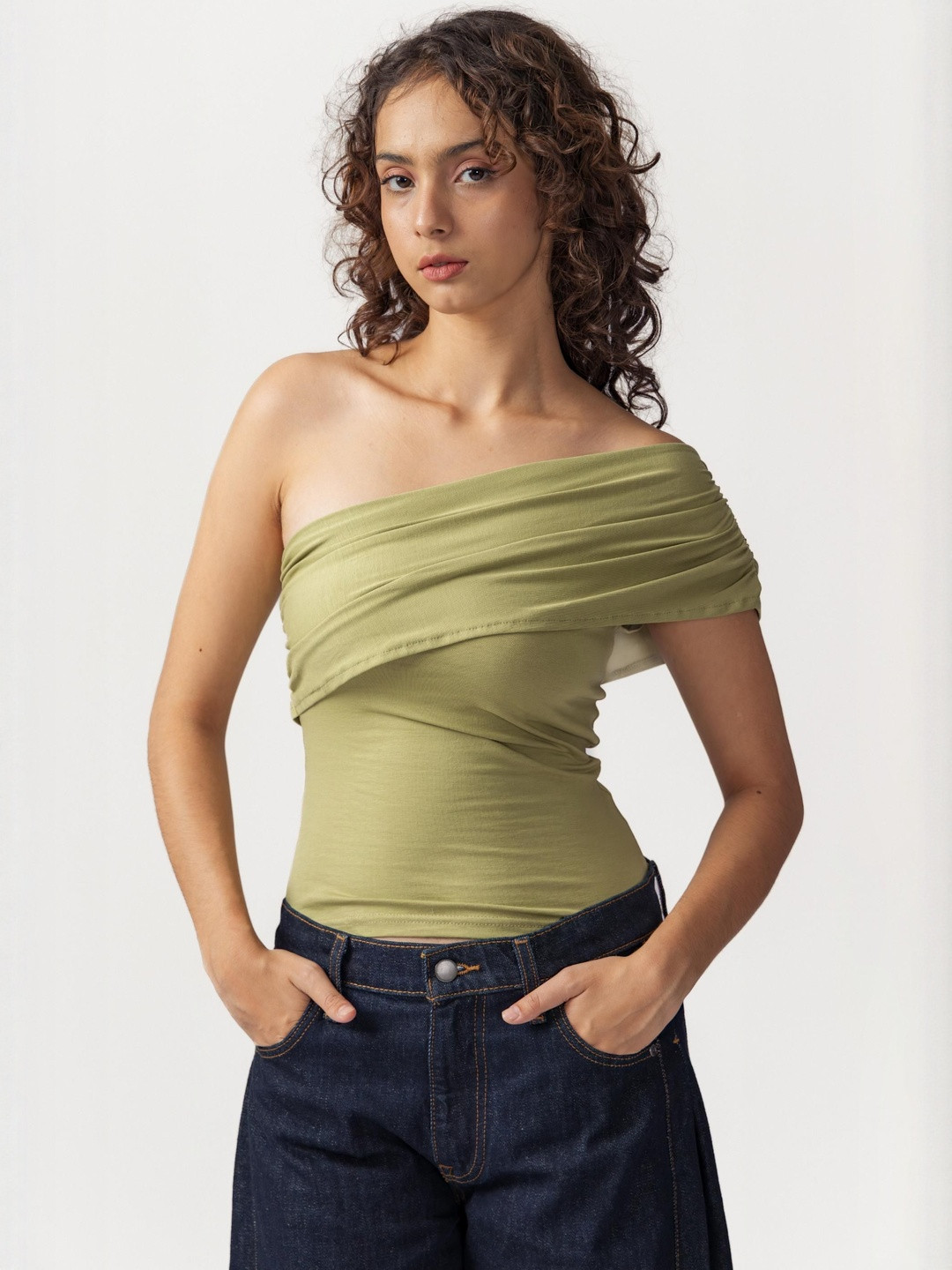 Past Modern Solid One Shoulder Ruched Fitted Top