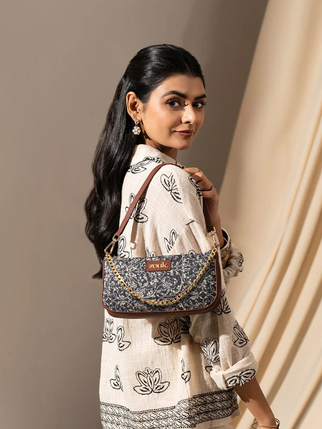 ZOUK Ethnic Motifs Printed Structured Baguette Bag Handbags
