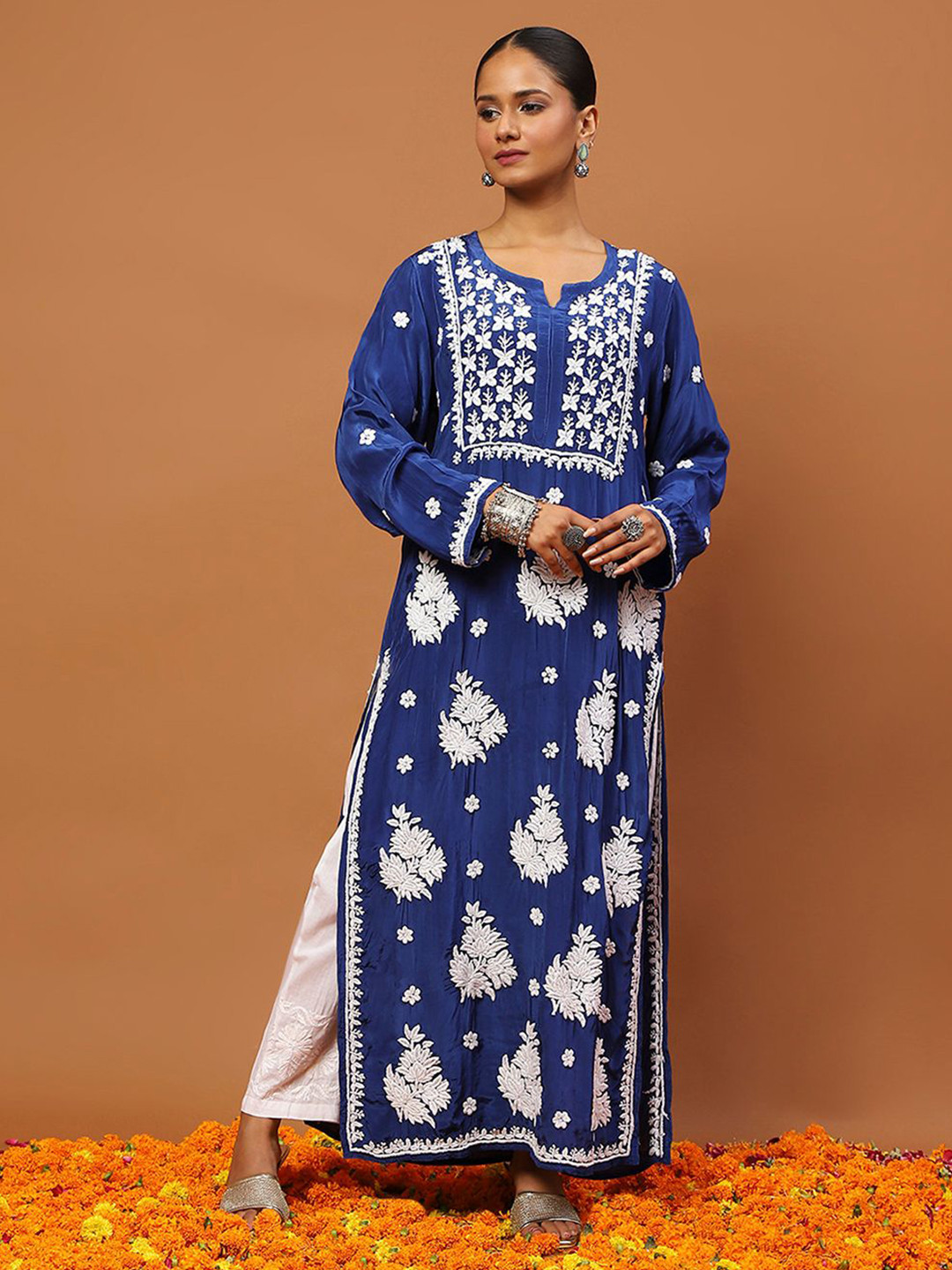 House of Chikankari Women Dark Blue Chikankari Satin Crepe Long Kurta