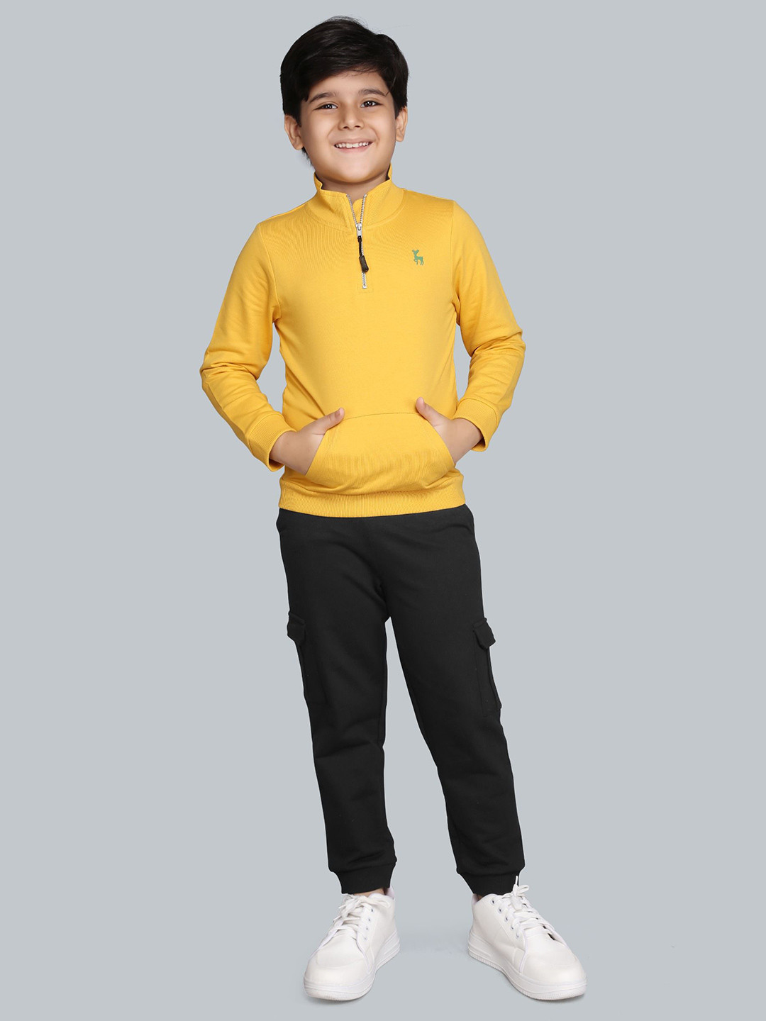 PLUM TREE Boy Solid Pure Cotton Half Zip-Up Mock Neck Sweatshirt with Cargo Joggers