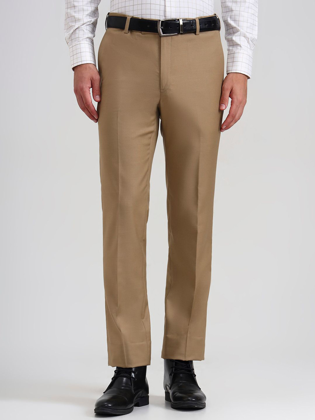 METAL Men Relaxed Fit Mid-Rise Trousers