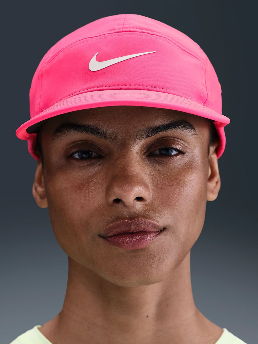 Nike Dri-FIT Fly Unstructured Swoosh Cap