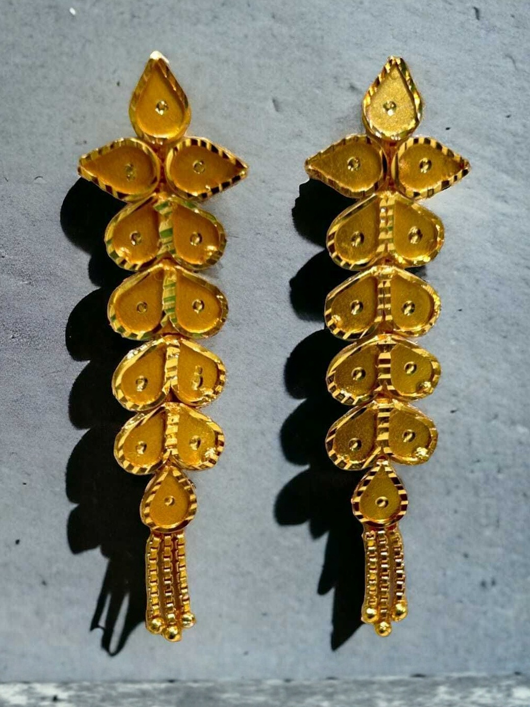 MAA sitala store Teardrop Shaped Drop Earrings