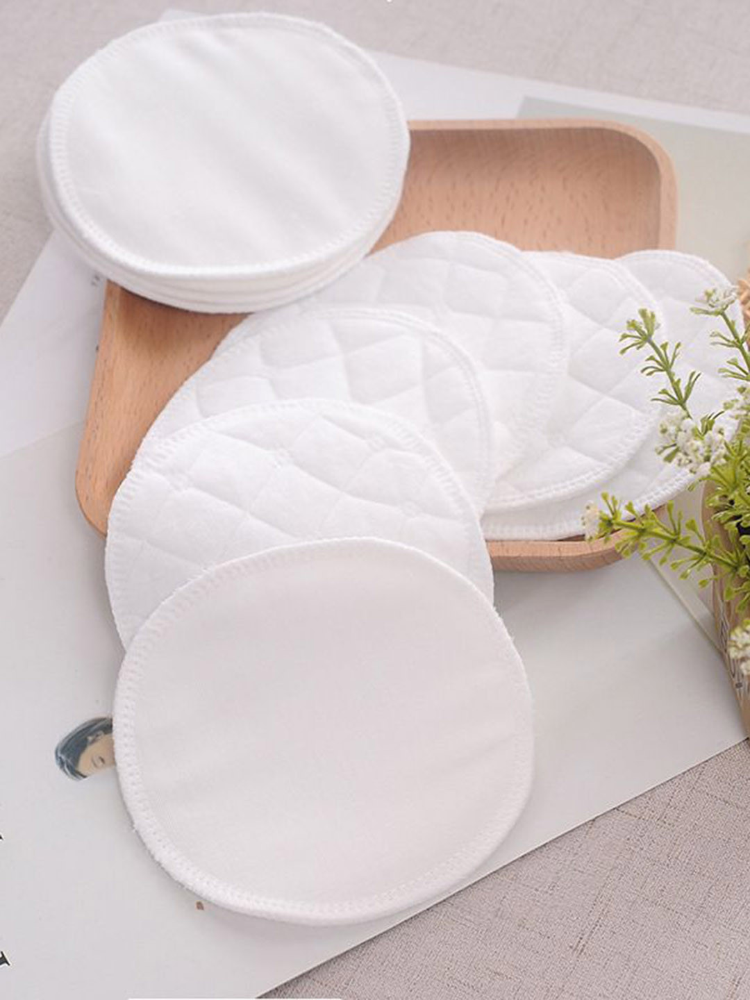 Fabme Set Of 10 Resuable & Leak Proof Breast Pads