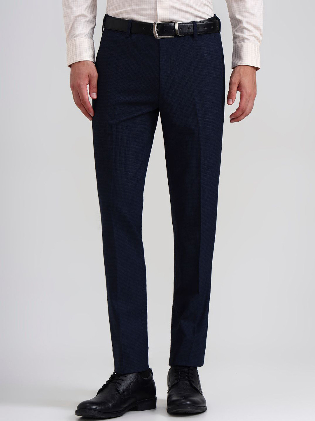 JADE BLUE Men's Solid Slim Fit Mid Rise Flat Front Trousers