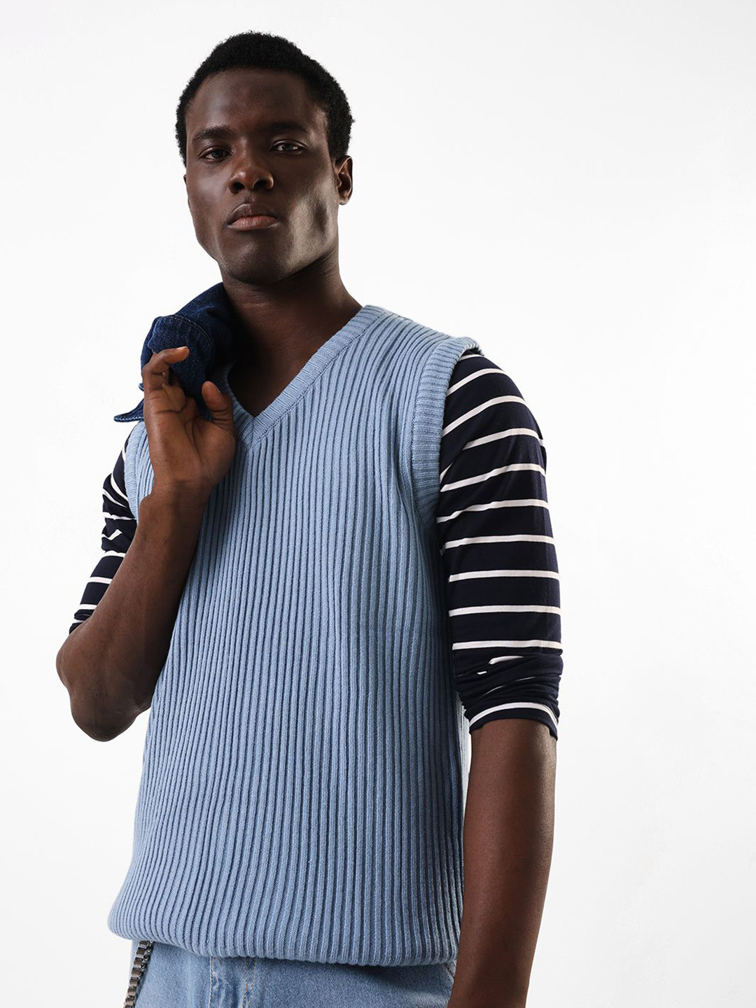 Hubberholme Men Solid Sweater Vest