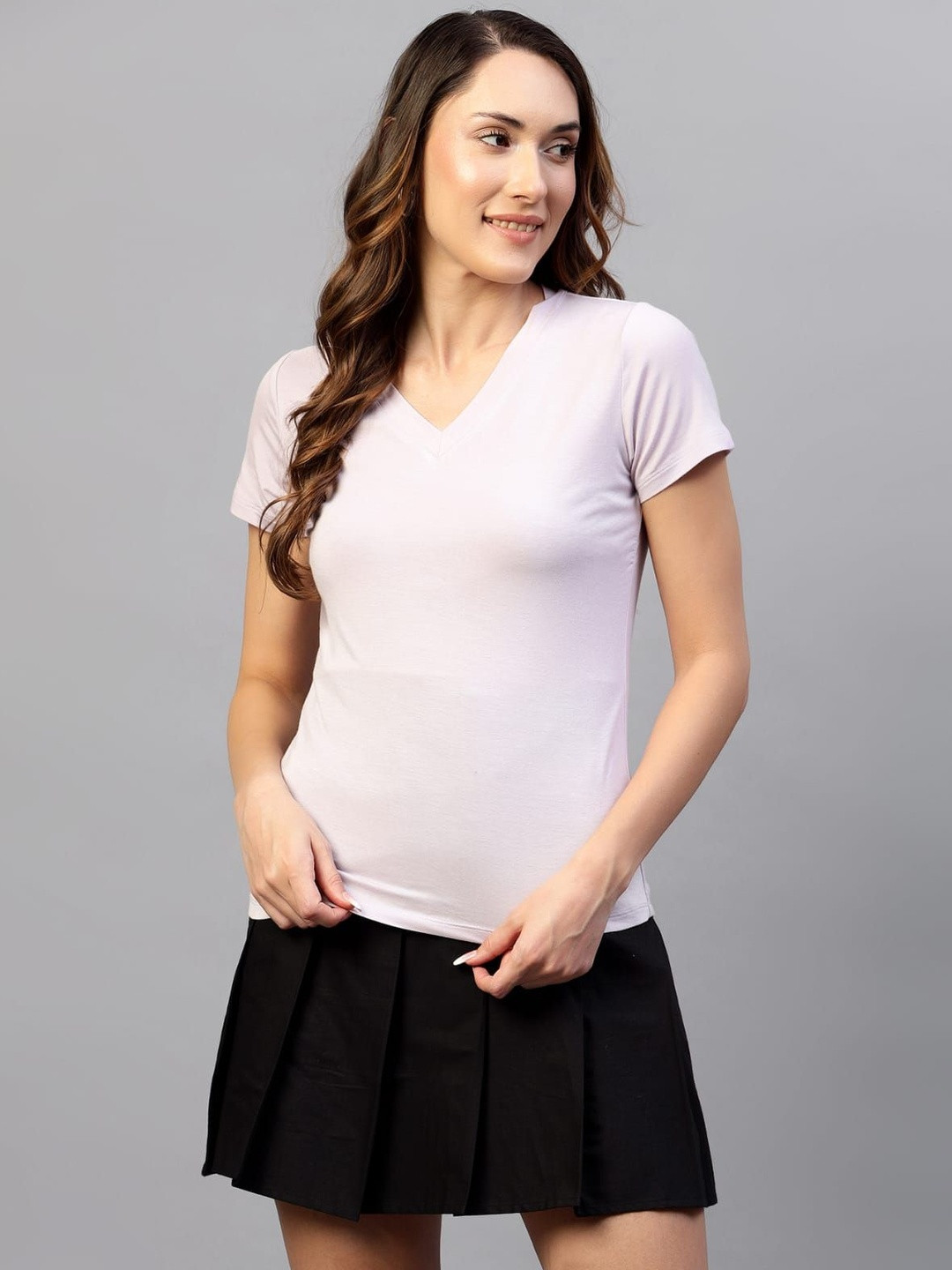 TRADSTER V-Neck Short Sleeves Fitted Top