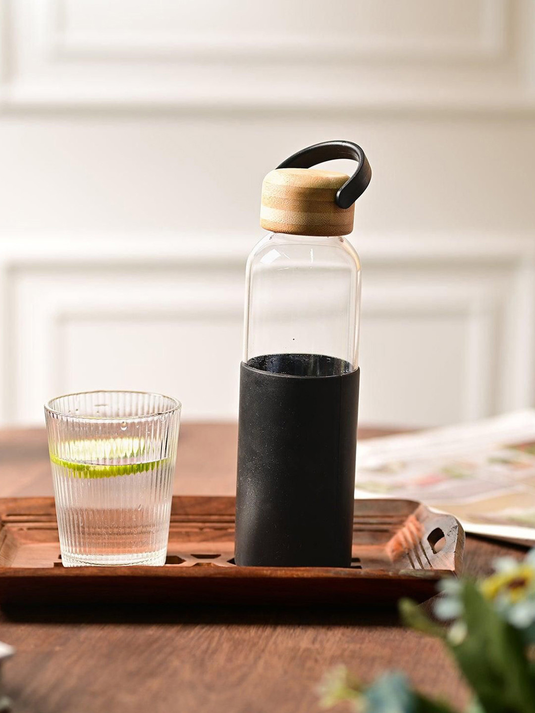 MARKET99 Black & Transparent Glass Water Bottle 500ml