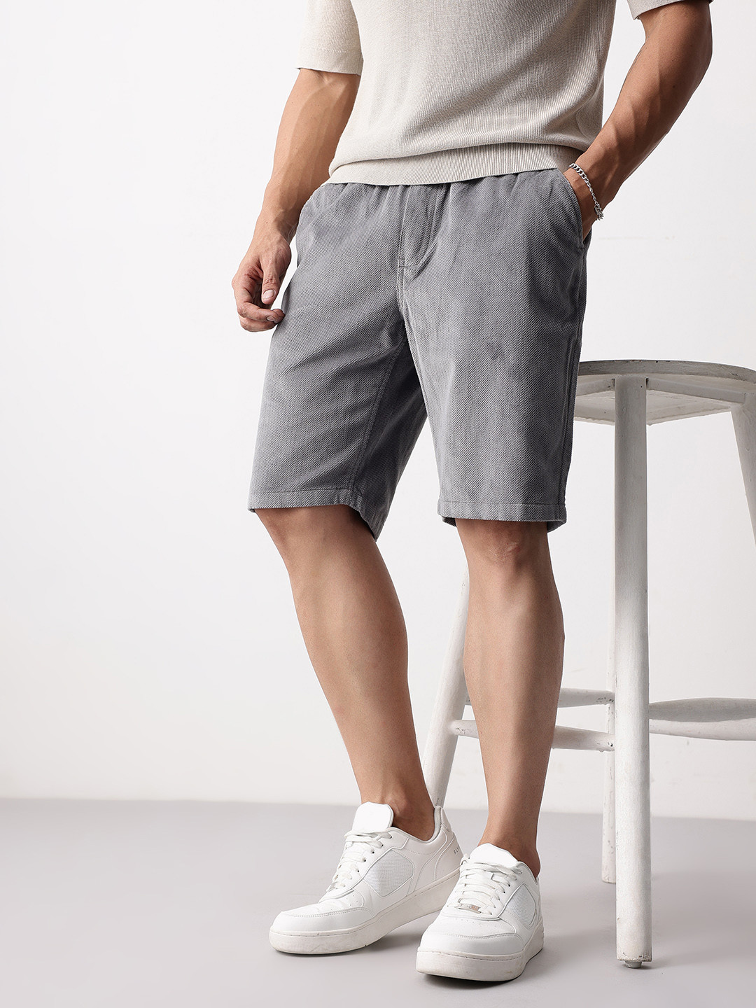 Mast & Harbour Men Premium Cordroy Regular Fit Short