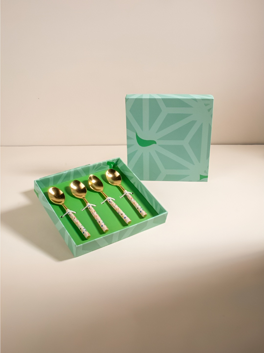 FREEDOM TREE Circle Of Joyee White & Gold Toned 4 Pieces Steel Dessert Spoons