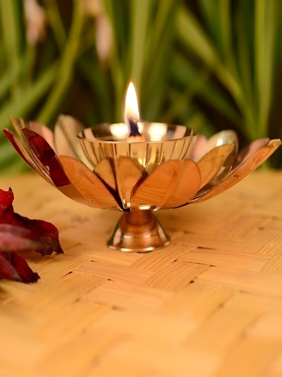 Heaven Decor Kamal Ptta Akhand Diya