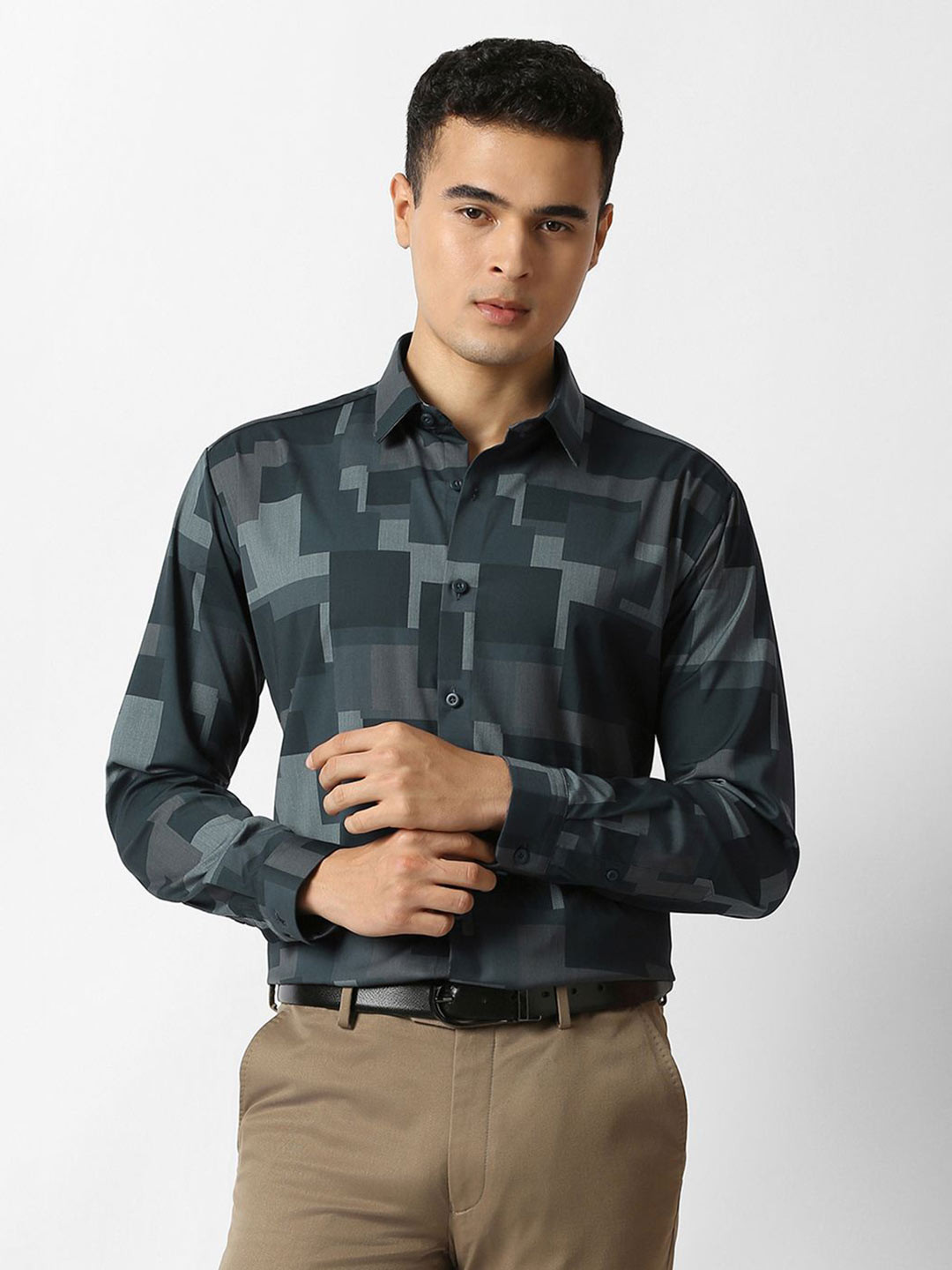 V Dot Slim Fit Geometric Printed Formal Shirt