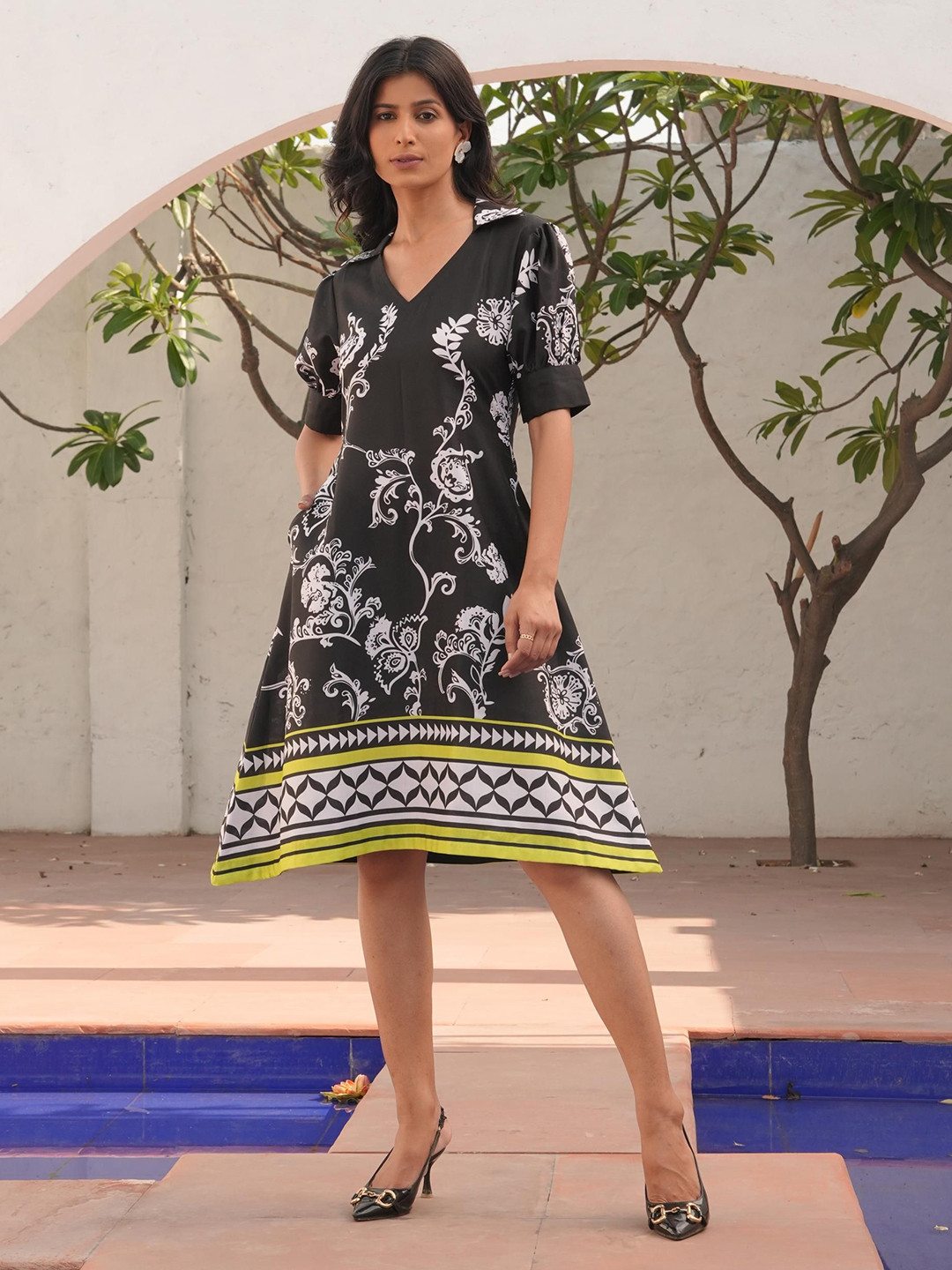 Golden Mirror Pure Cotton Floral Printed Puff Sleeve Fit & Flare Knee Length Dress