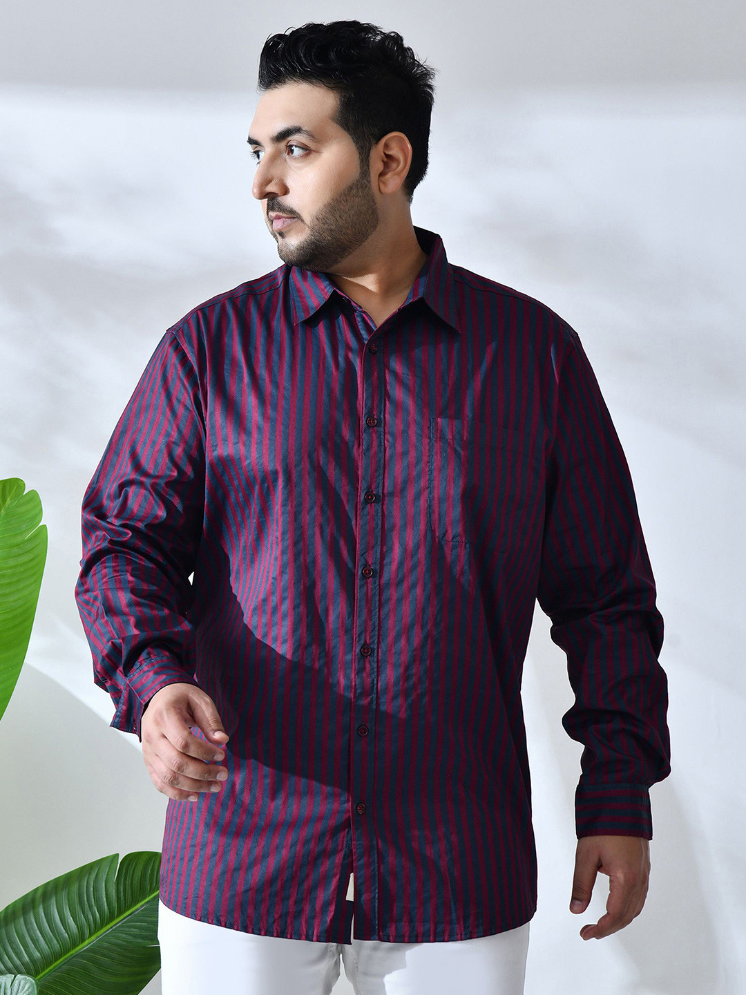 NEON CHILLIE Striped Spread Collar Regular Fit Cotton Shirt