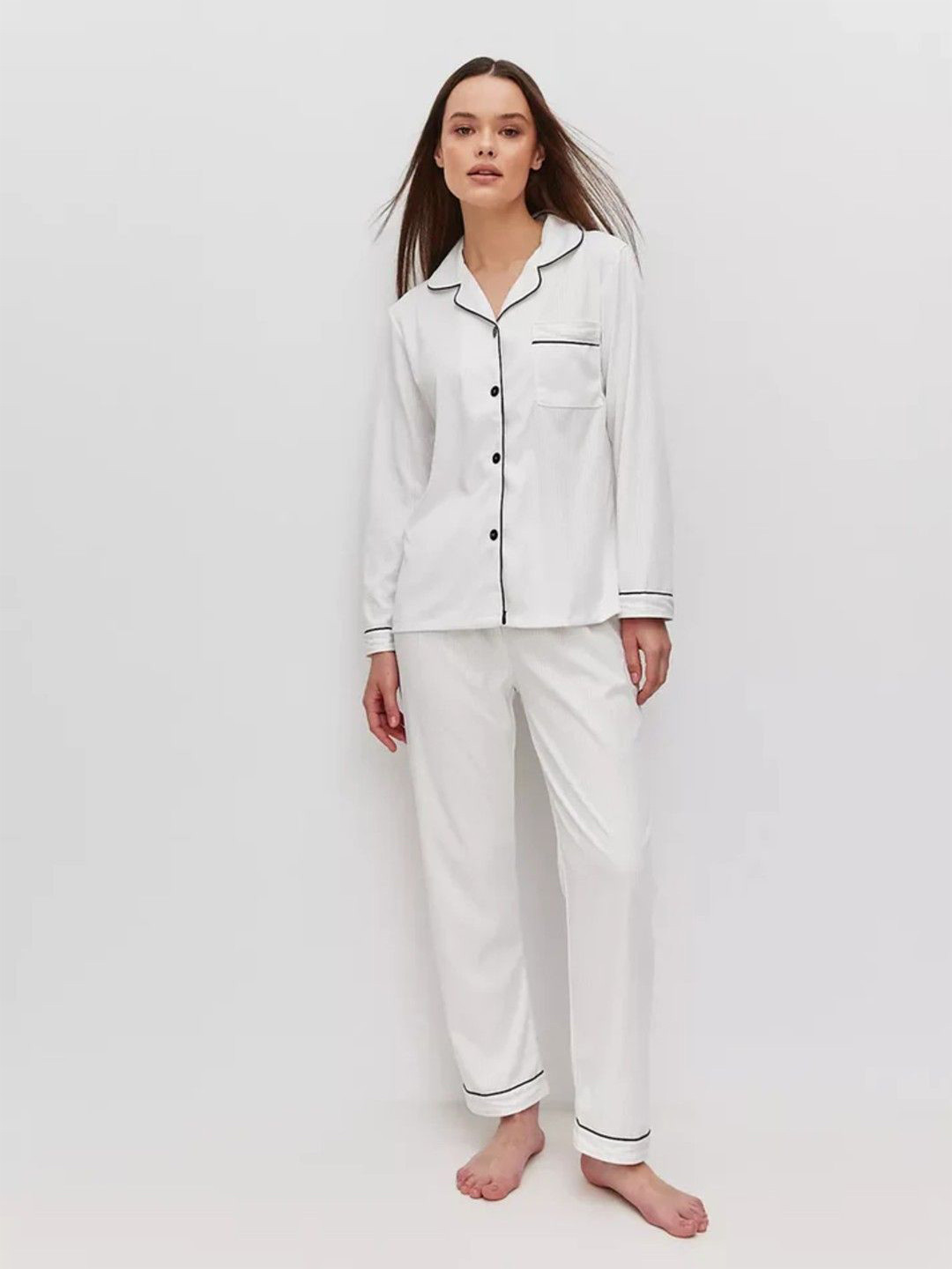 Bella Babe by SK Women White Pure Cotton Loungewear Set