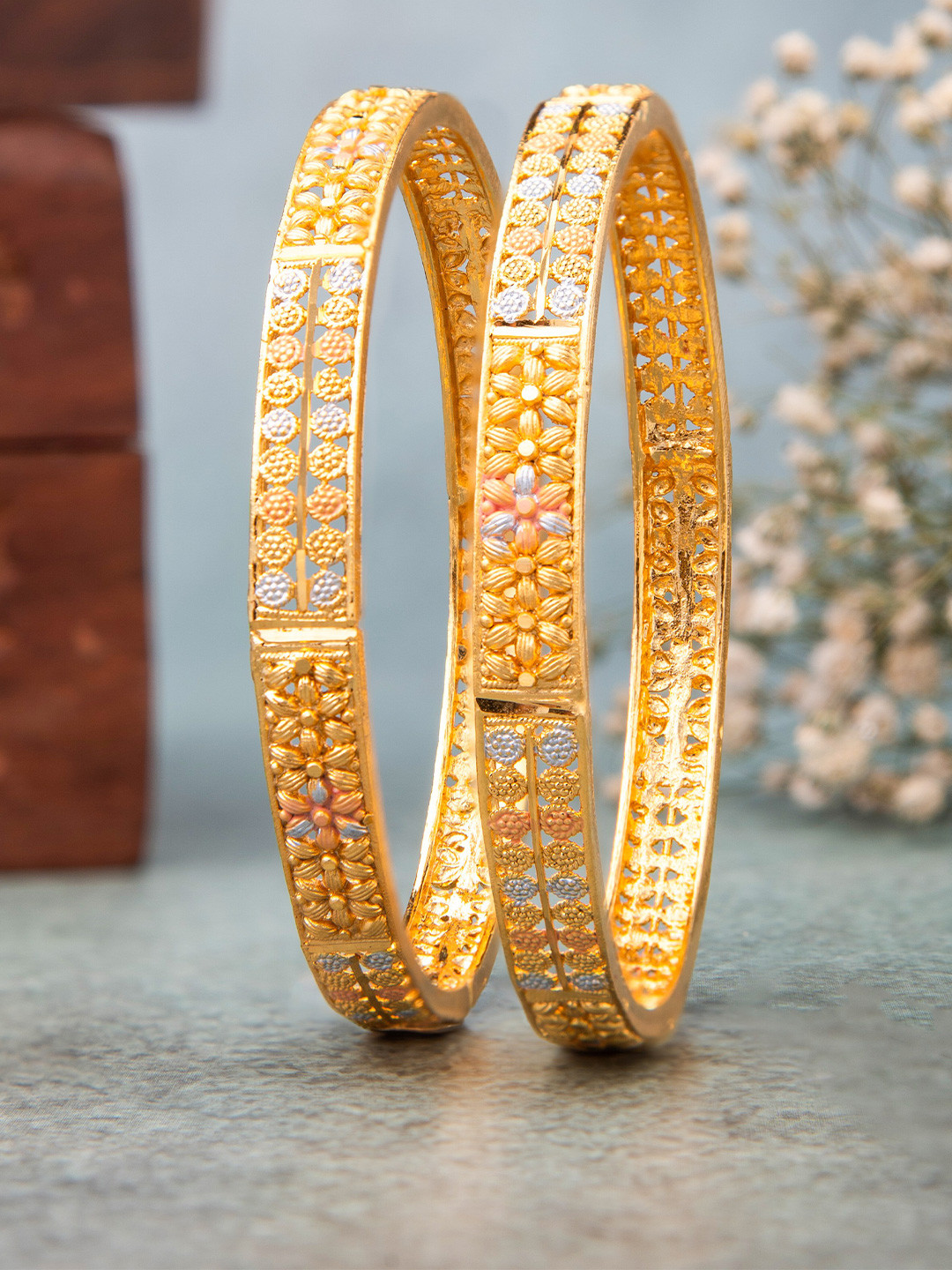 FAA FASHION Set Of 2 22k Gold Plated Bangles
