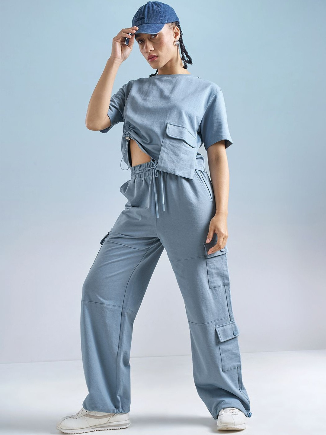 Street By Tokyo Talkies Women Cotton Relaxed Fit Elasticated Zip Crop Top With Pocket