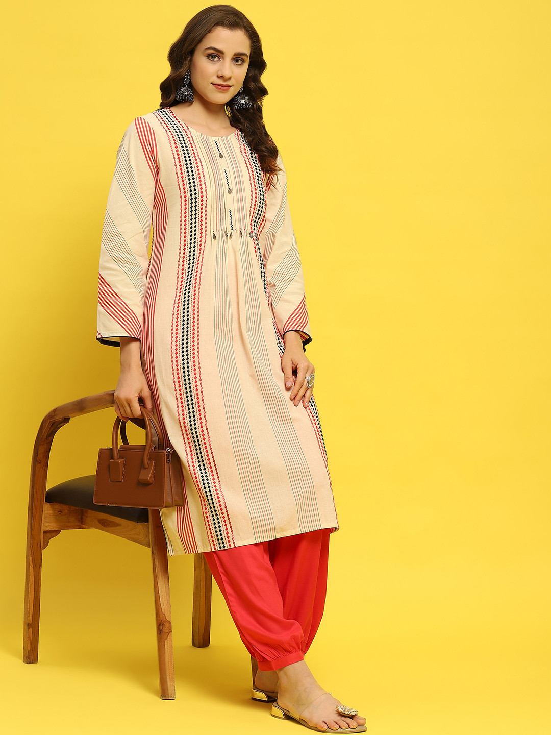 Shree Women Printed Regular Pure Cotton Kurta with Harem Pants
