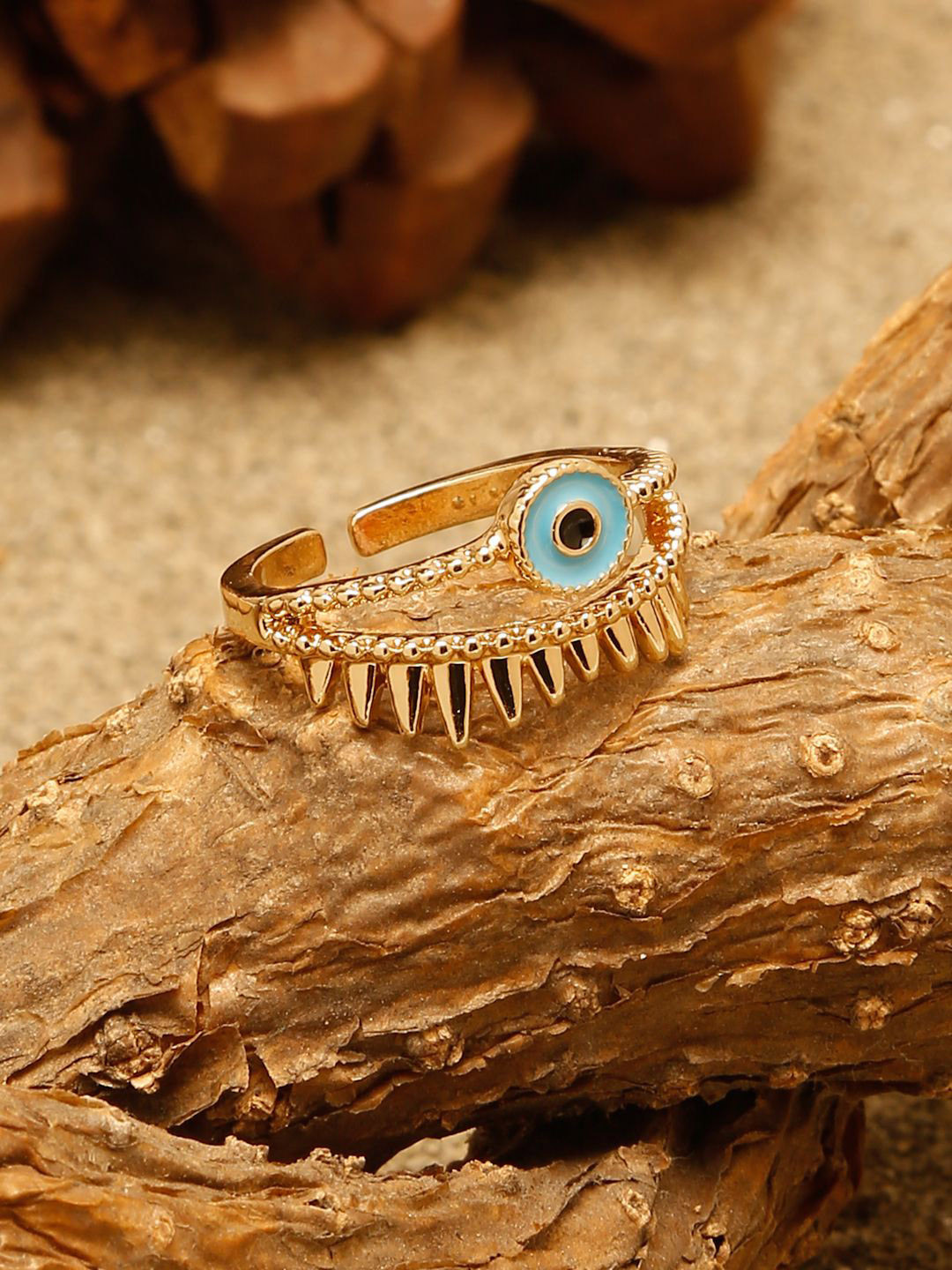 Stoln Gold-Plated Rhinestone Studded Eyelashes Adjustable Finger Ring