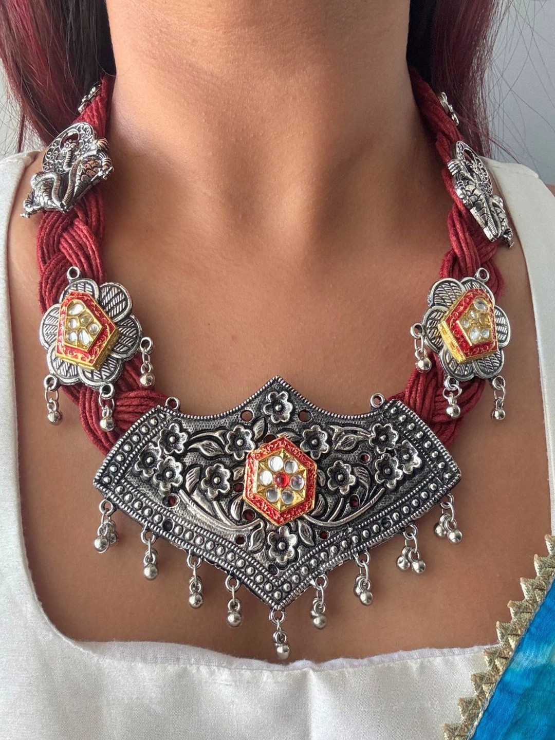 THE NAKHRA STORE Silver-Plated Kundan Studded & Ghungroo Beaded Oxidised Necklace